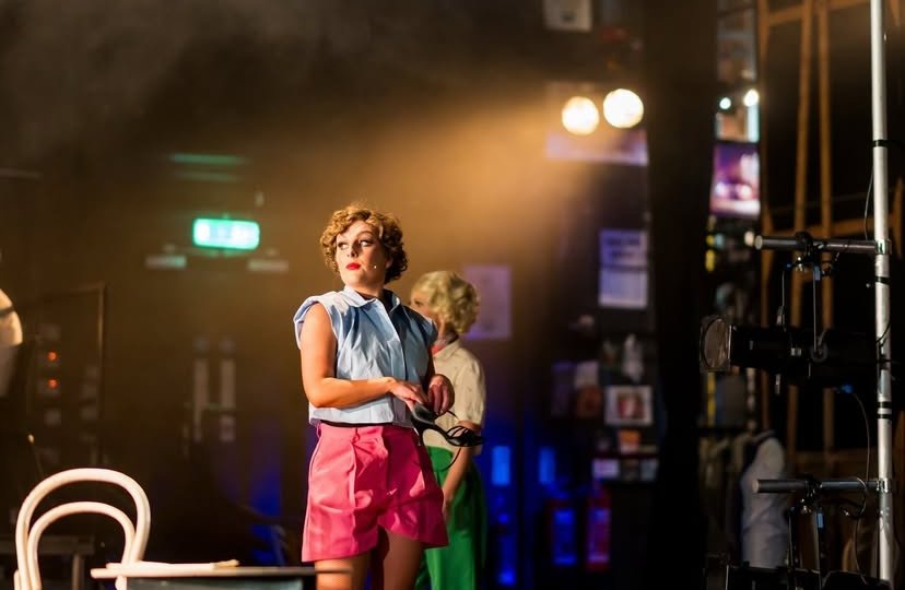 Eloise Cubbin in Signin' In The Rain