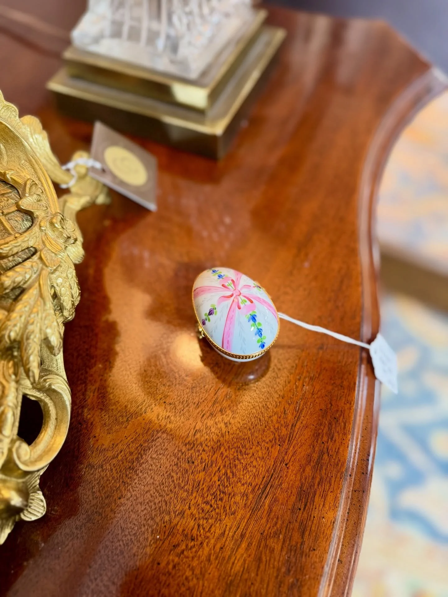 Happy Easter weekend! 🐣 We&rsquo;re taking some time to enjoy with family, so here&rsquo;s a little update to our hours over the next days:

Friday, April 3 &mdash; Open at 10 AM, Closing at 5 PM
Saturday, April 4 &mdash; Open from 10 AM to 6 PM
Sun