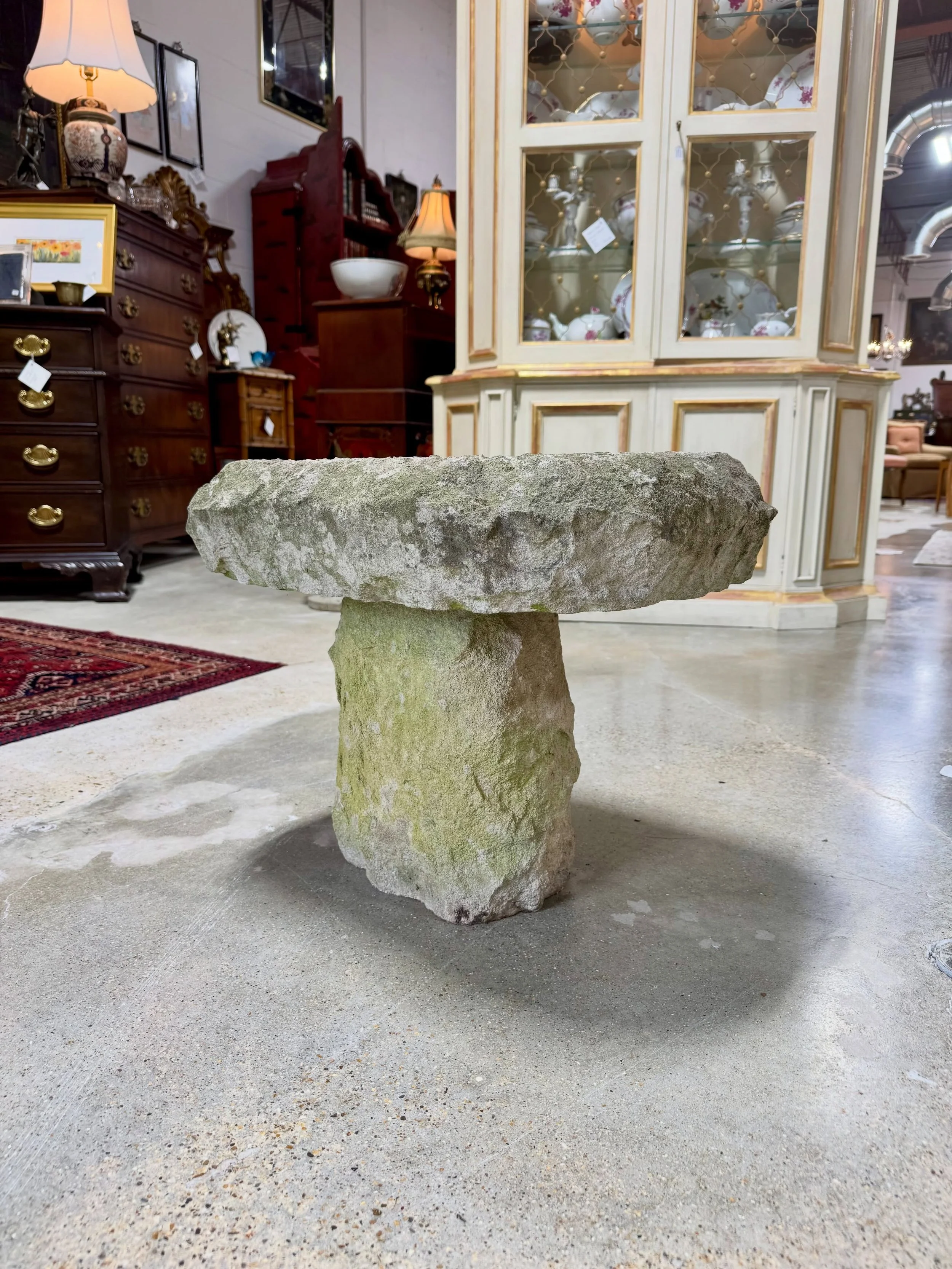 A little rustic (and oh so cute!) bird bath 🕊️

Price: $125

#BirdBath #OutdoorDecor #ShopAntiques #ShopVintage #CircaChattanooga