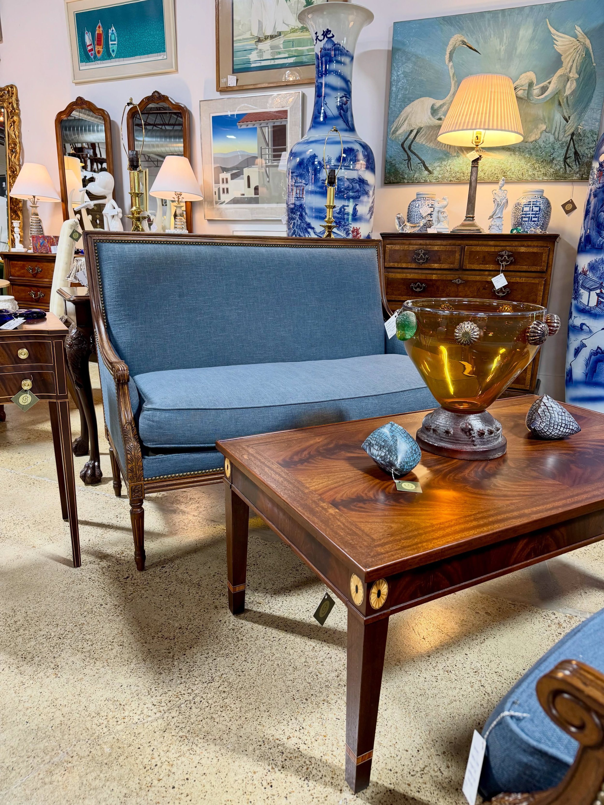 A settee so beautiful, we couldn&rsquo;t just have one.

Summary Grantham settee with crypton &ldquo;ink&rdquo; upholstery and nailhead trim &mdash; priced individually. Let us know if you&rsquo;d like more details!

#Settee #UpholsteredFurniture #Sh