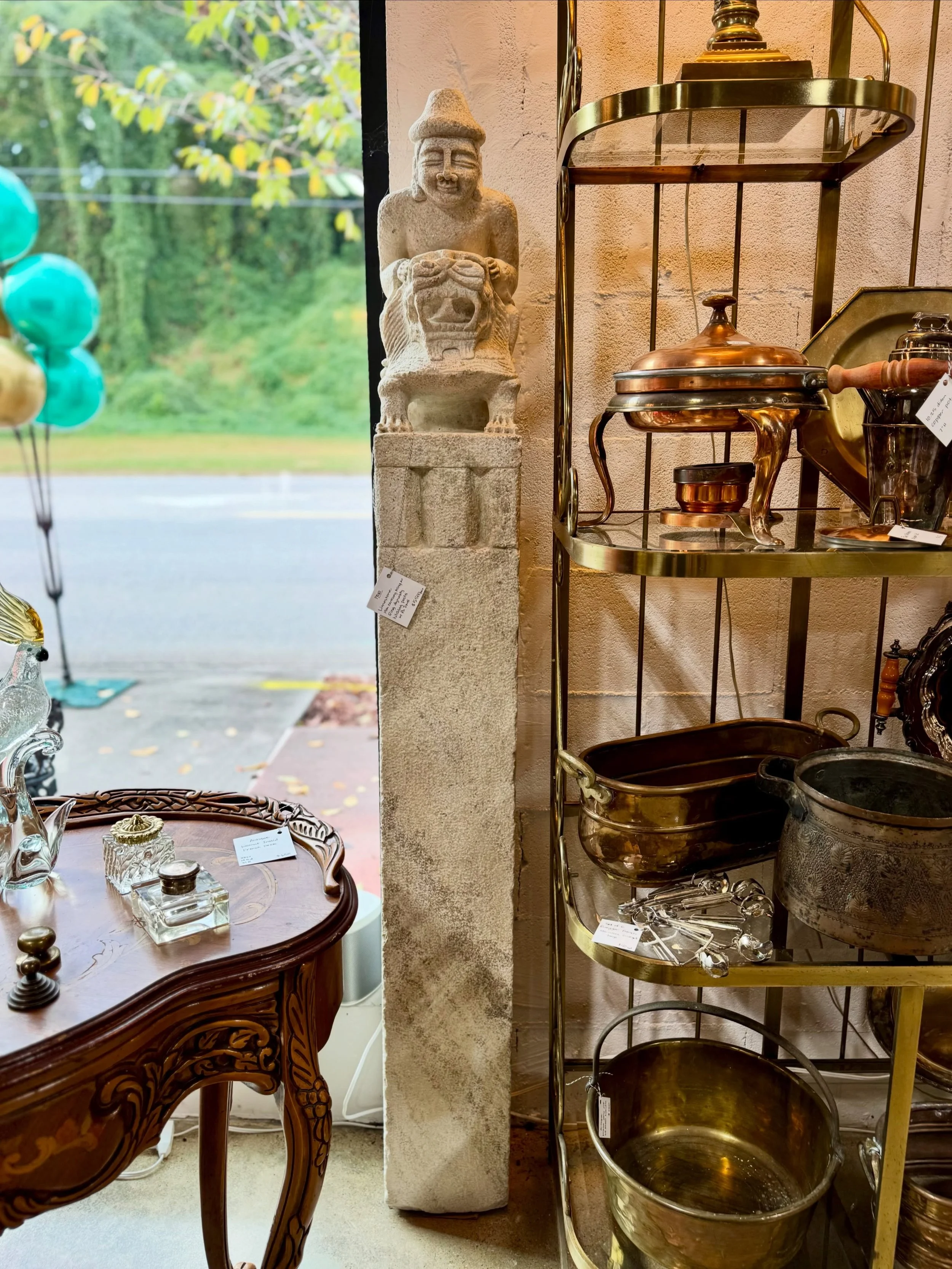 An incredible pair of 19th century limestone Ming or Qing dynasty hitching posts with fu lions.

Let us know if you&rsquo;d like more information!

#HitchingPosts #CircaChattanooga