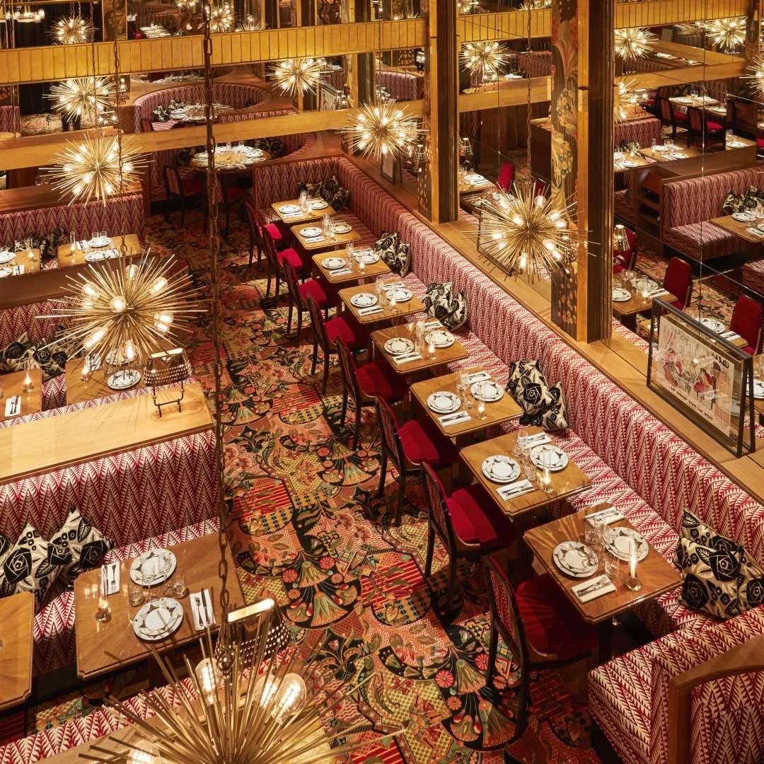 Salle de restaurant, banquettes