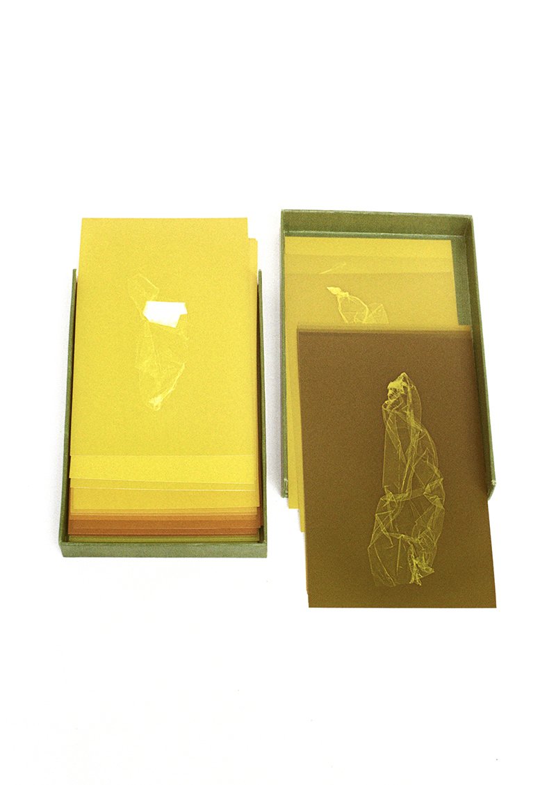 SKINS book form_04.jpg