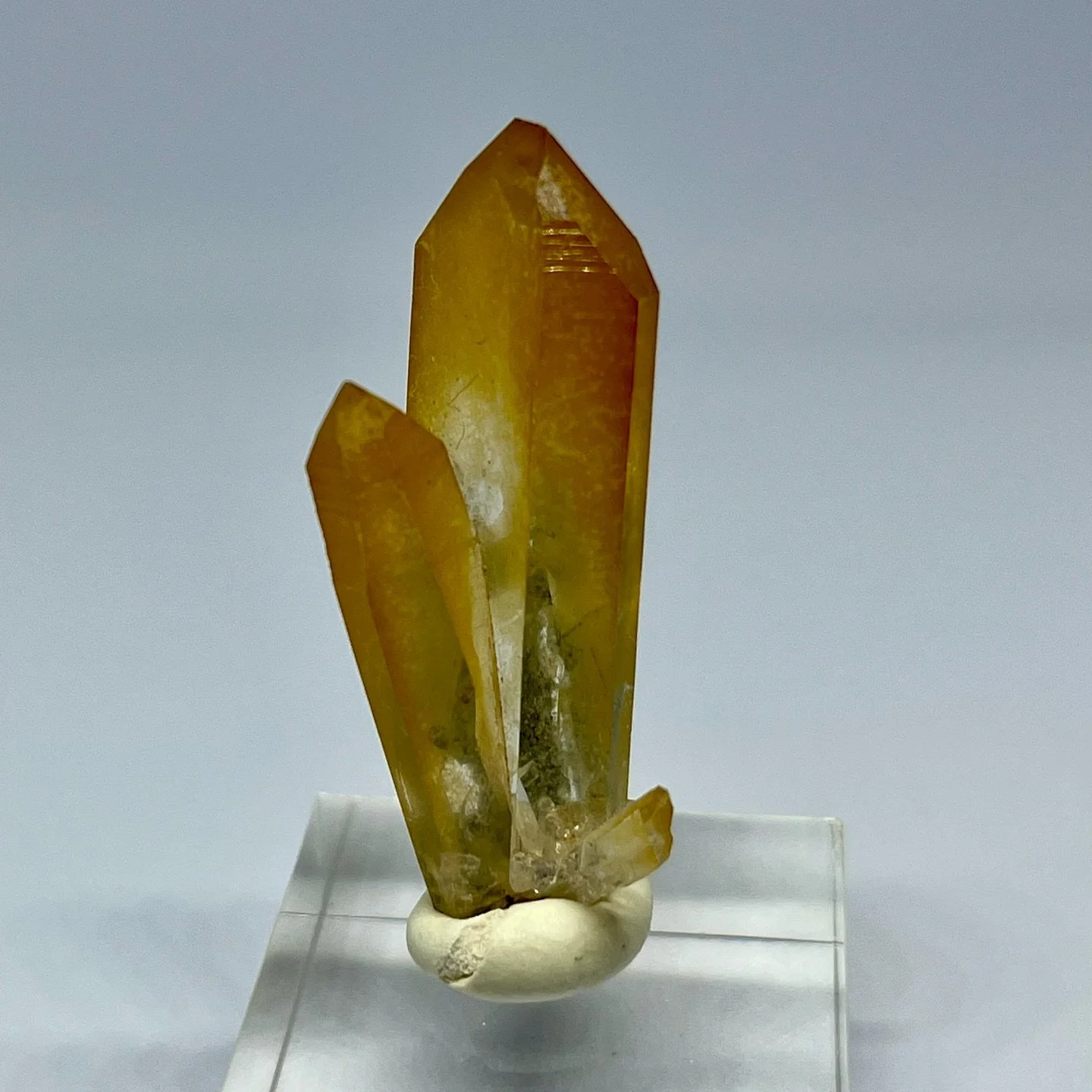 Colombian Mango Quartz Gemstone