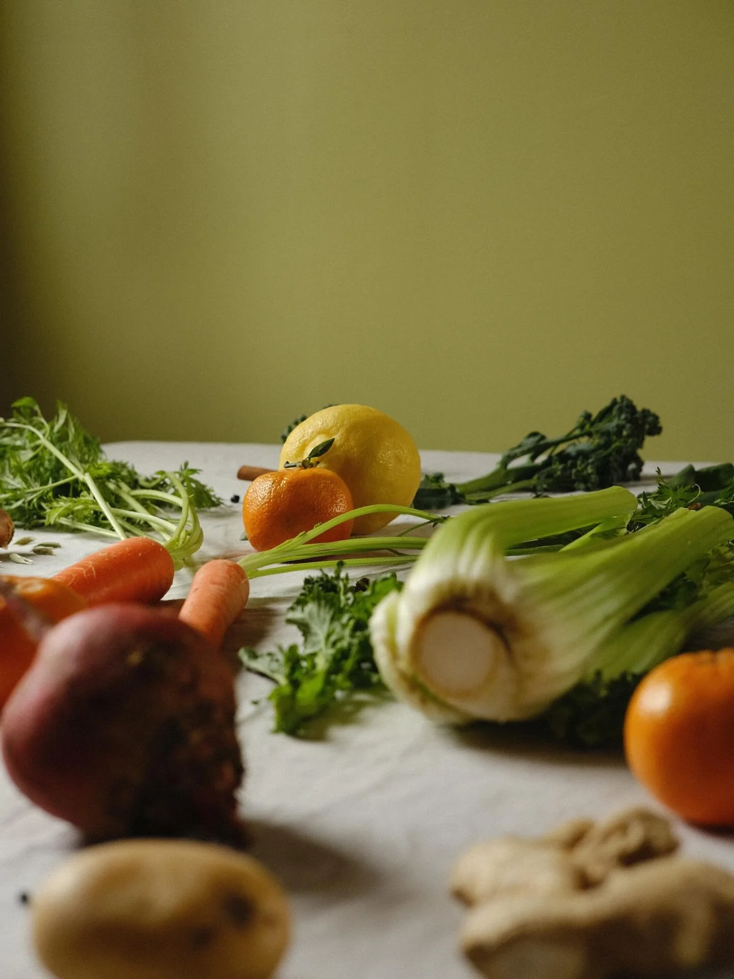 come have a seat at our table.

when cooking is a reverent curation of freshly unearthed ingredients, eating feels like magic, really. a sense stimulating and soul nourishing experience.

pictured: chioggia beet, elderberry, ginger, russet potato, re