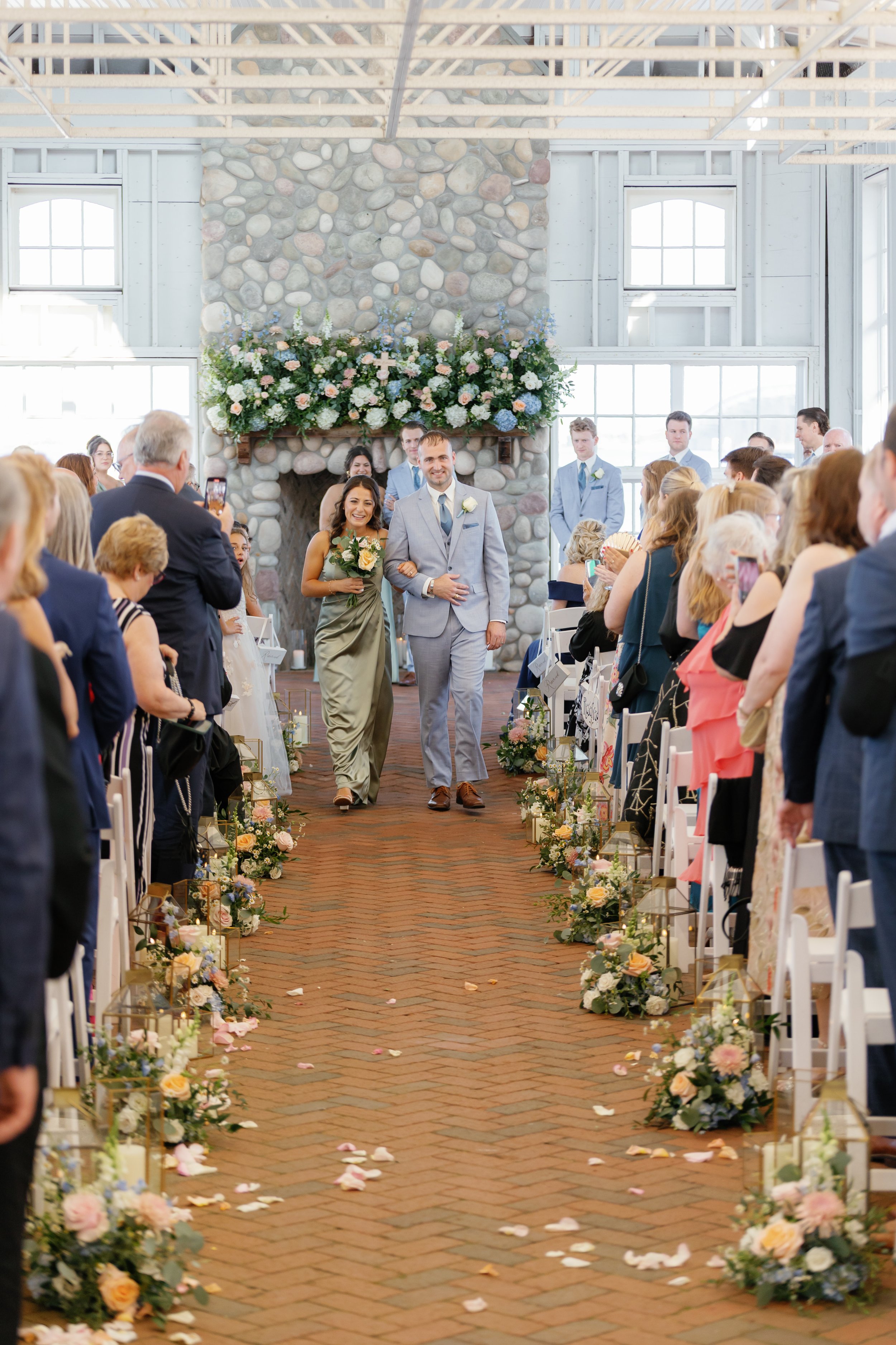 MagdalenaStudios_JuliaRyan_Wedding-1500.jpg