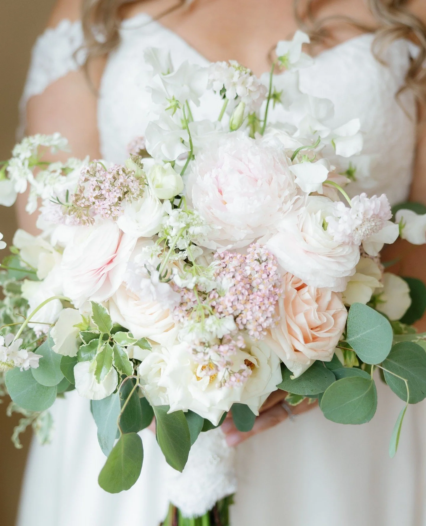 Extra special spotlight for this bouquet beauty designed by the groom's mom, our very own designer- Dena ✨️⁠
⁠
@rockislandlakeclub⁠
@jenoceanaphotography⁠
⁠
#weddingdecor #wedding #njflorist #trendybride #modernbride #weddingflowers #weddingfashion #