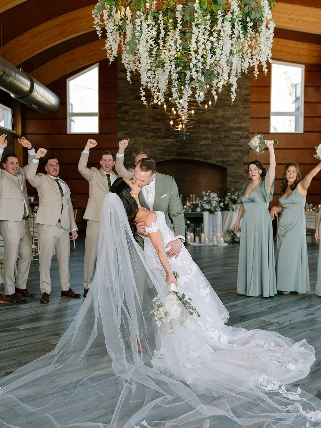 Rachel &amp; Clayton 

At @stonehousenj beautifully captured by @peachphotographynj 

#wedding #weddinginspiration #weddingdecor #weddingflowers #flowers
