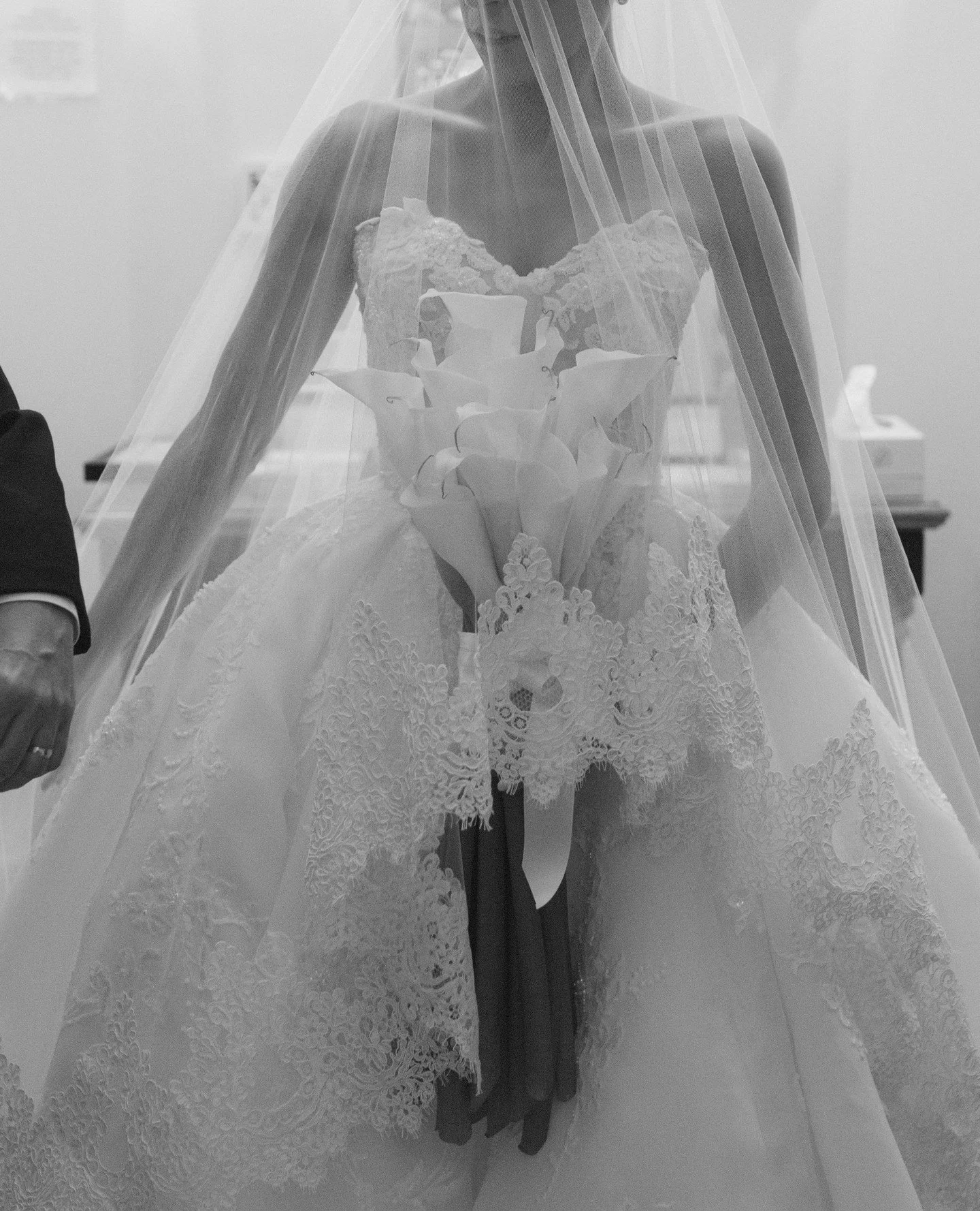 Breathtaking moments 🕊️⁠
⁠
@therylandinn⁠
@laurenalatriste⁠
St Teresa of Avila Church⁠
⁠
#weddinginspiration #flowers #weddingflowers #florist #weddingdesign