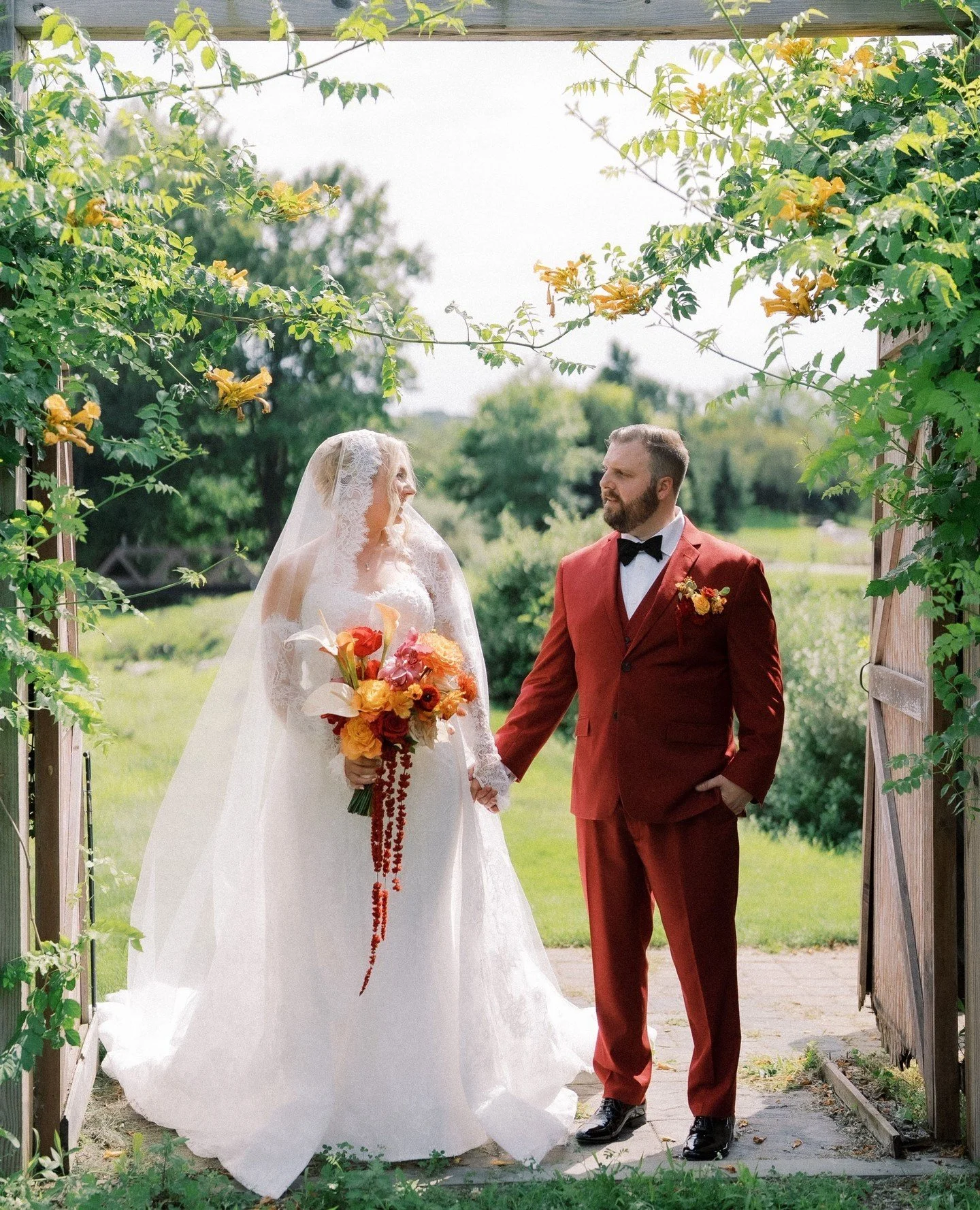 Nadia &amp; Michael ⁠
⁠
@ellestudios⁠
@bearbrookvalley⁠
⁠
#wedding #weddinginspiration #weddingflowers #flowers #florist