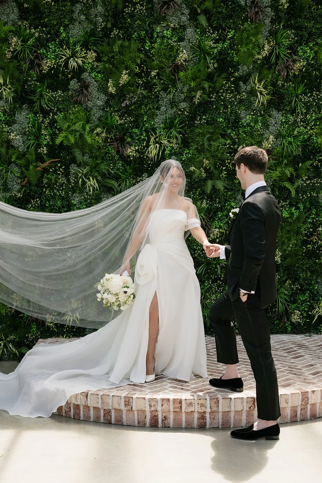 WEDDINGDAY-500.jpg