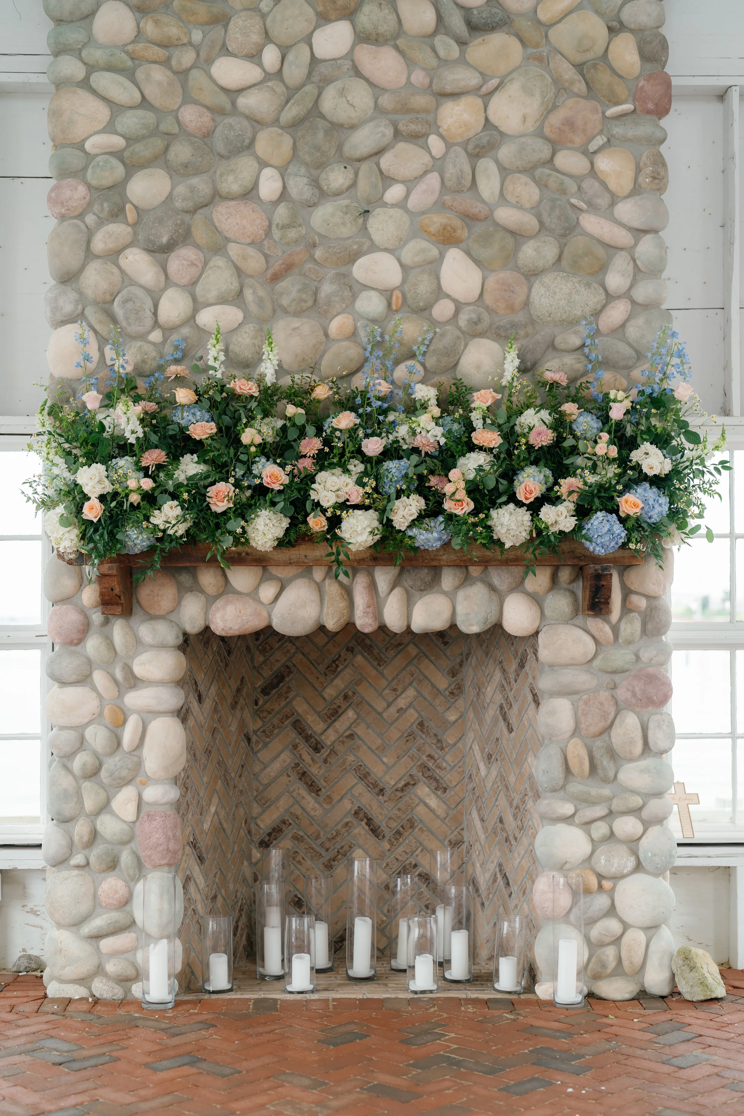 MagdalenaStudios_JulianRyan_Wedding-15.jpg