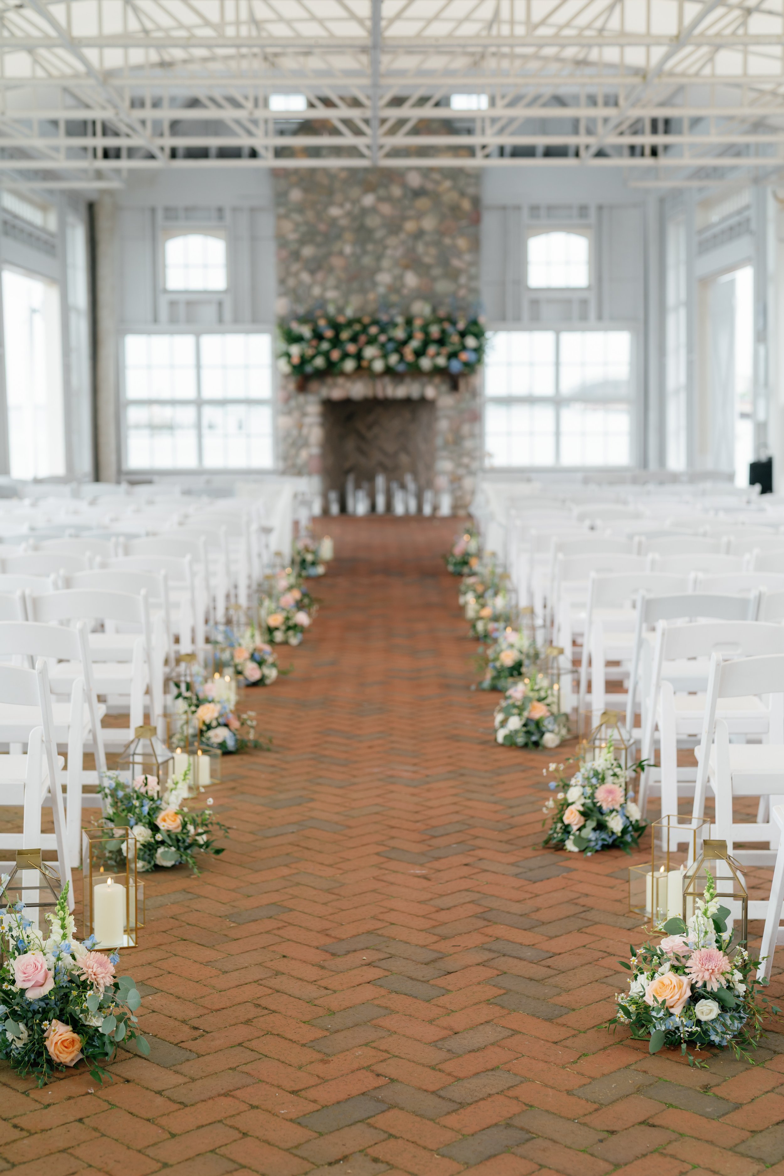 MagdalenaStudios_JulianRyan_Wedding-7.jpg