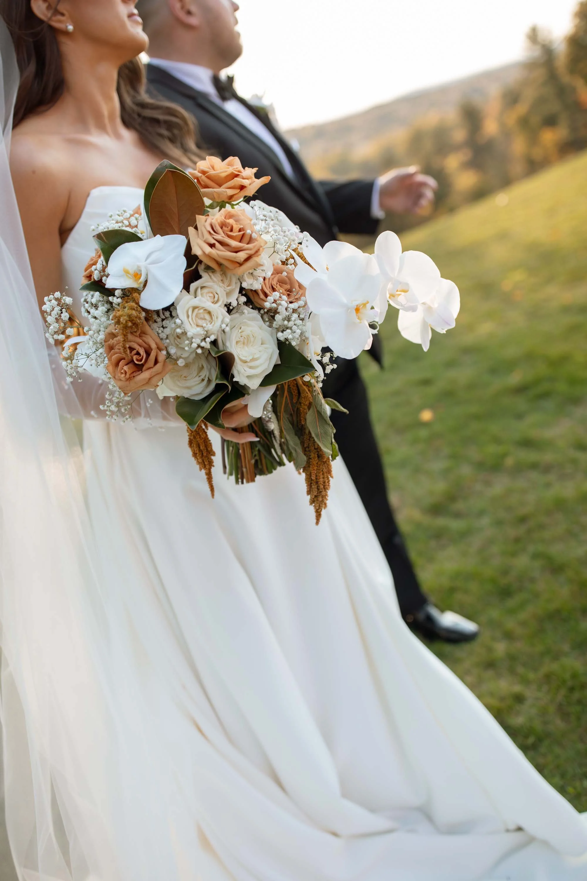 A Touch of Elegance Floral Design | Pendry Natirar Wedding Peapack New Jersey Weddings | Stephanie Paula Photography  4 (1).jpg
