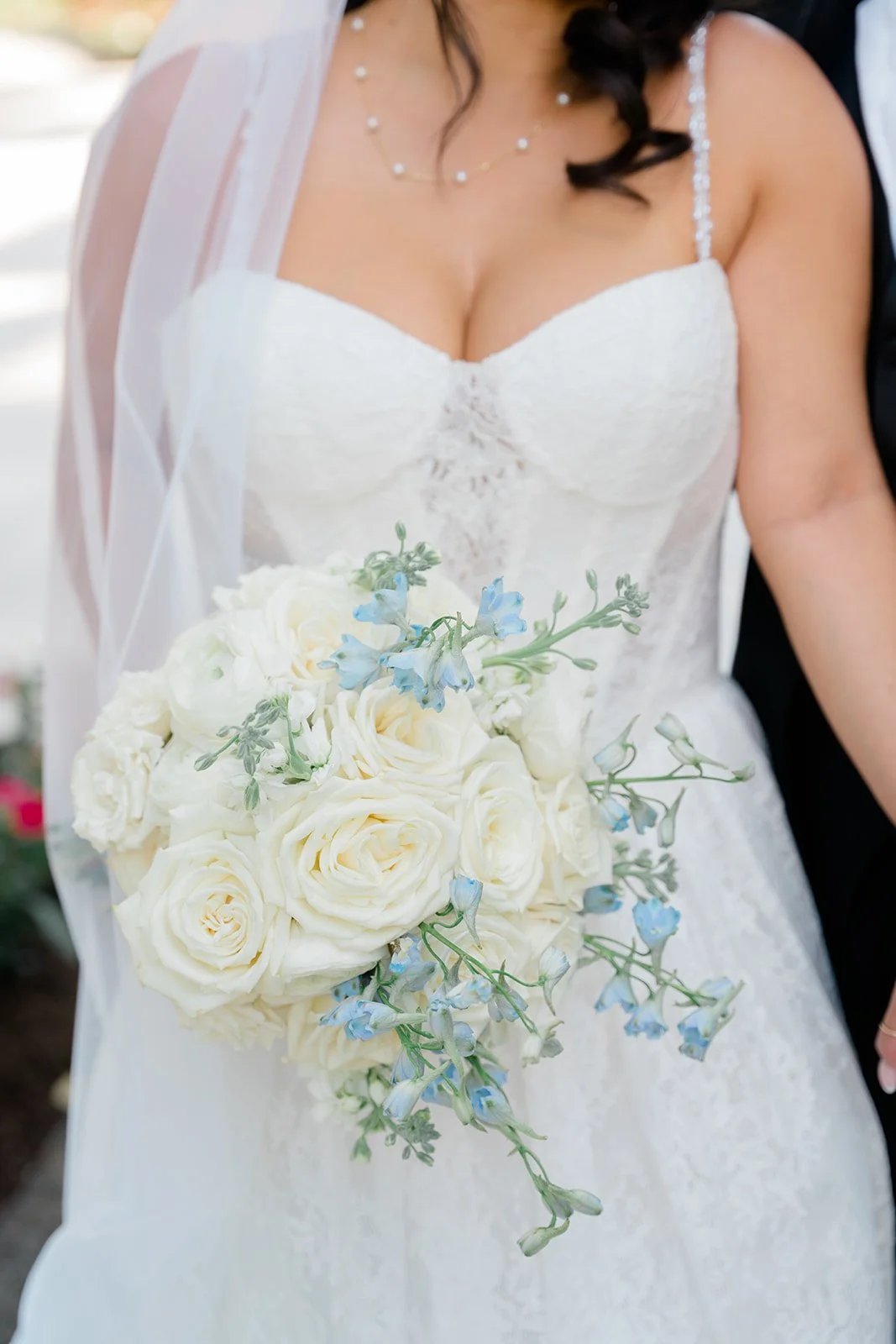 Anna & Joey Bride & Groom-60.jpg