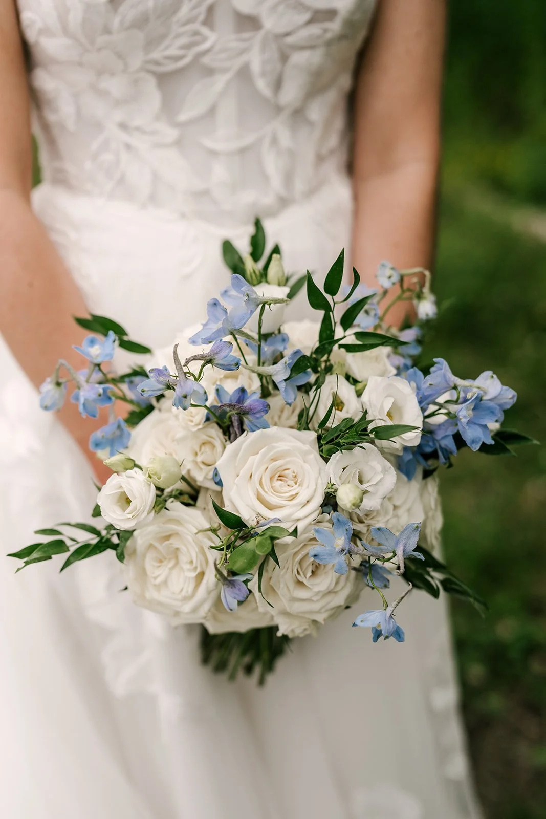 337-Rock-Island-Lake-Club-Fox-Hare-Wedding-AK.jpg