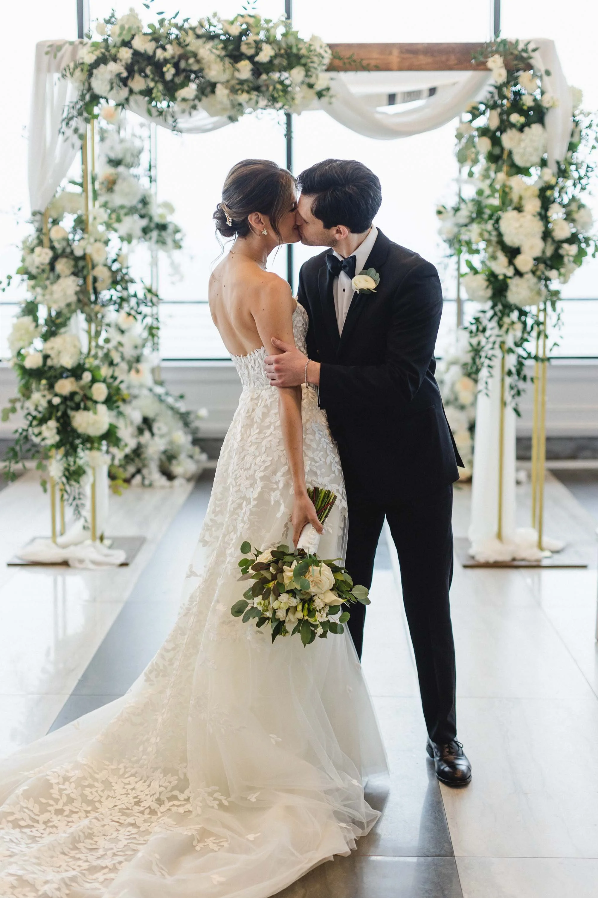 A Touch of Elegance Floral Design | Hudson House Wedding New Jersey Weddings | Osgood Weddings Photography  7 (1).jpg