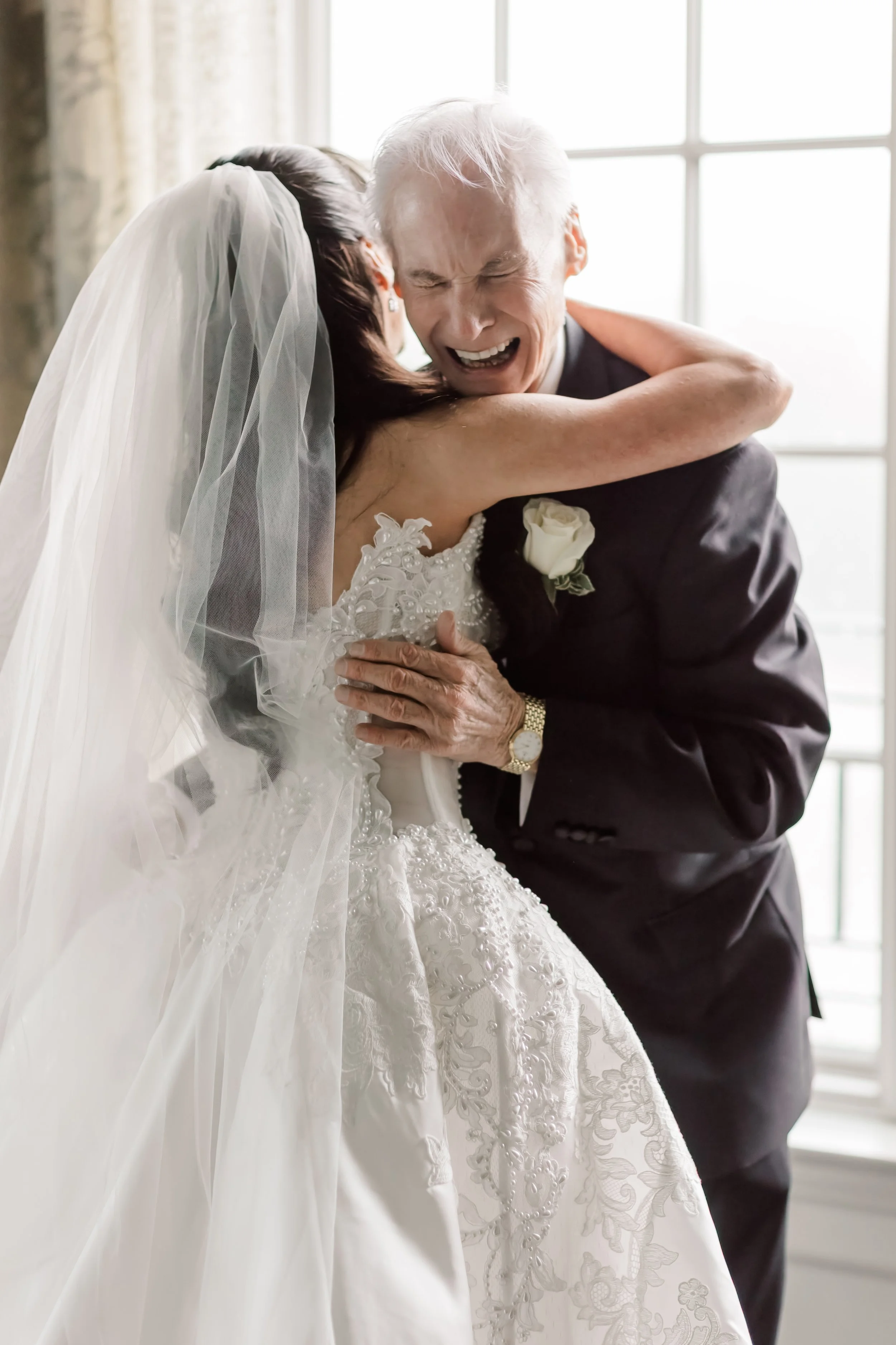 Juliette-Connor-Wedding-BridalPrep-by-Lizzie-Burger-Photo-154.jpg