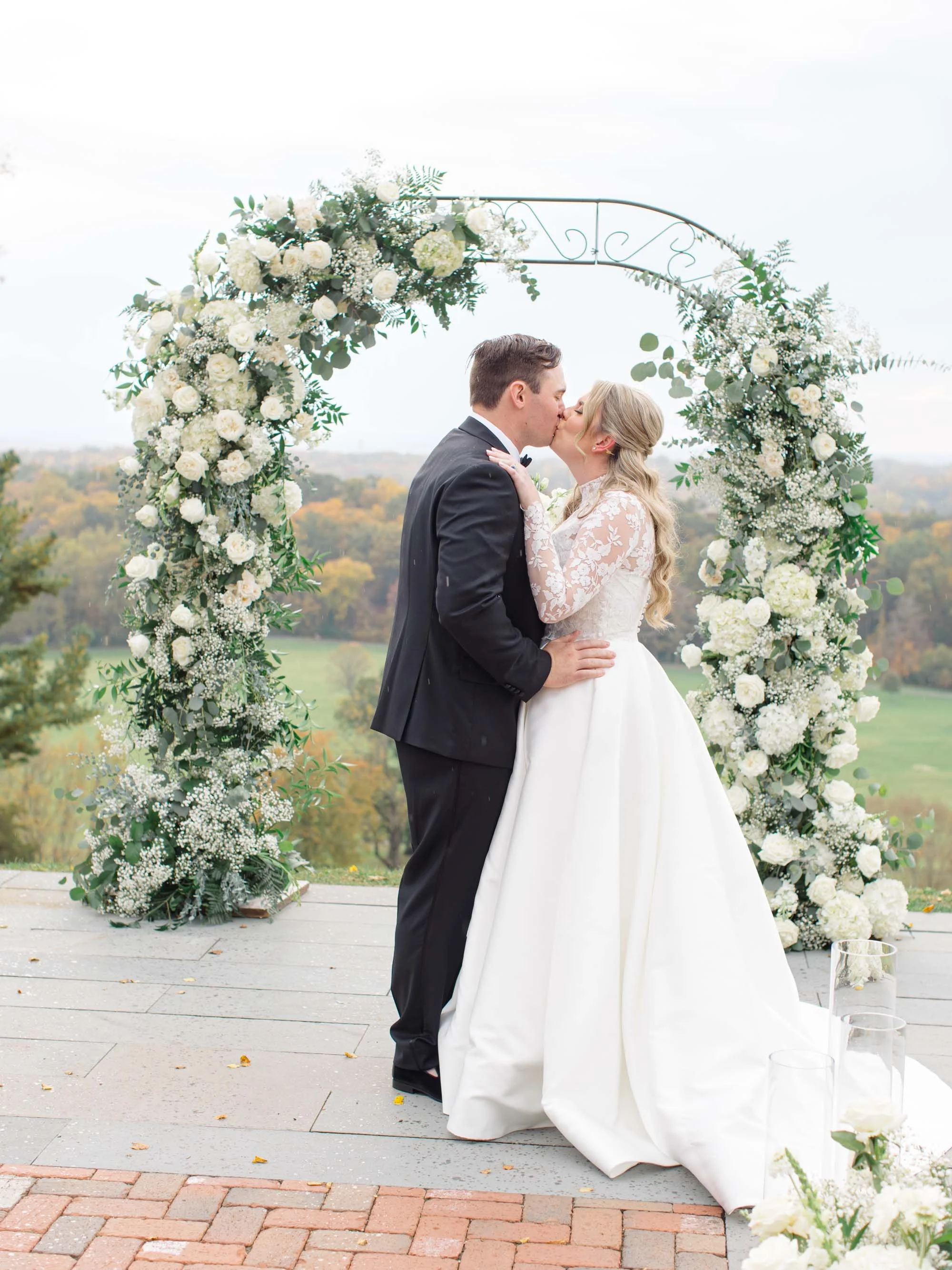 A Touch of Elegance Florist - Ceremony Spotlight Examples 4.jpg