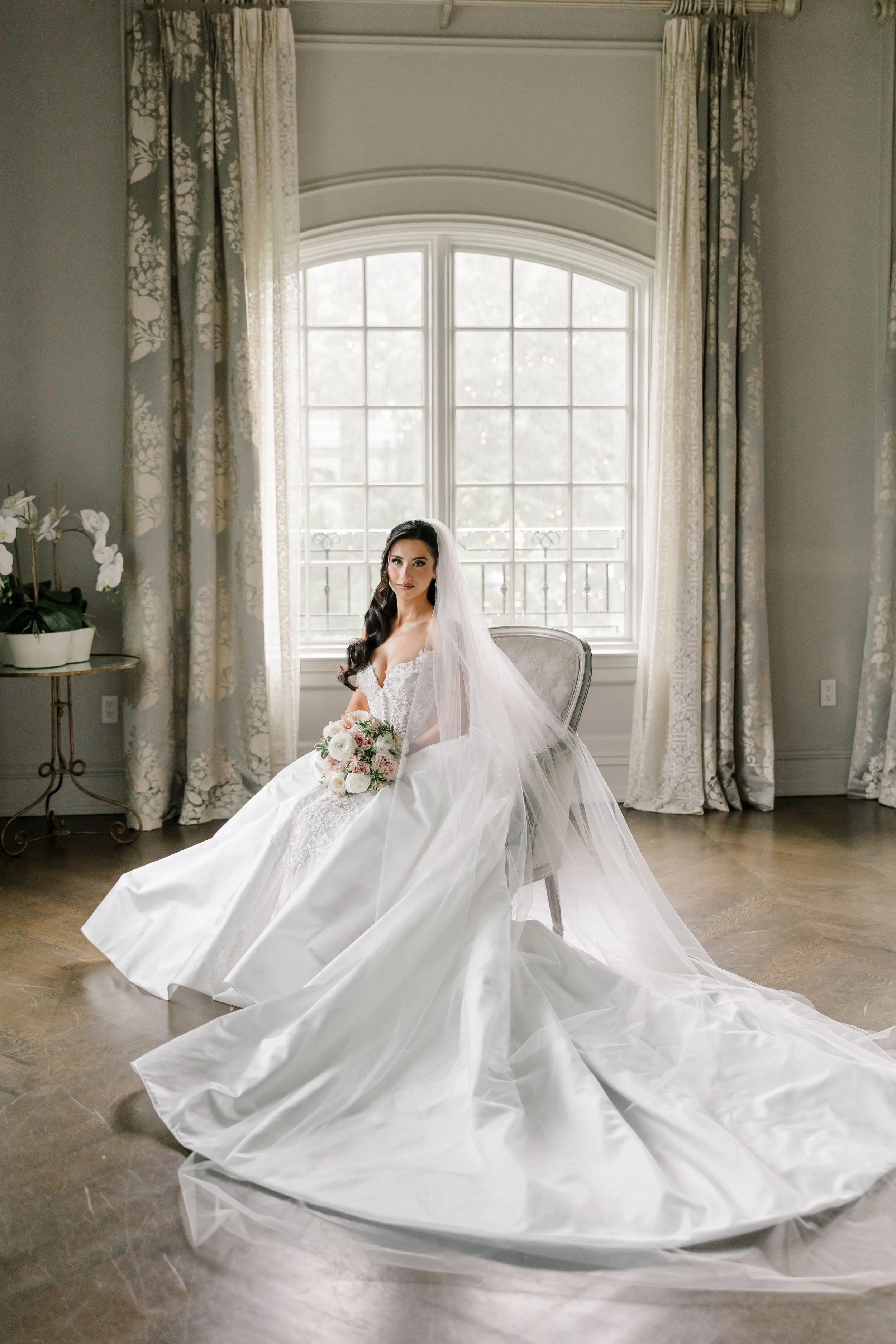 Juliette-Connor-Wedding-BridalPrep-by-Lizzie-Burger-Photo-117.jpg