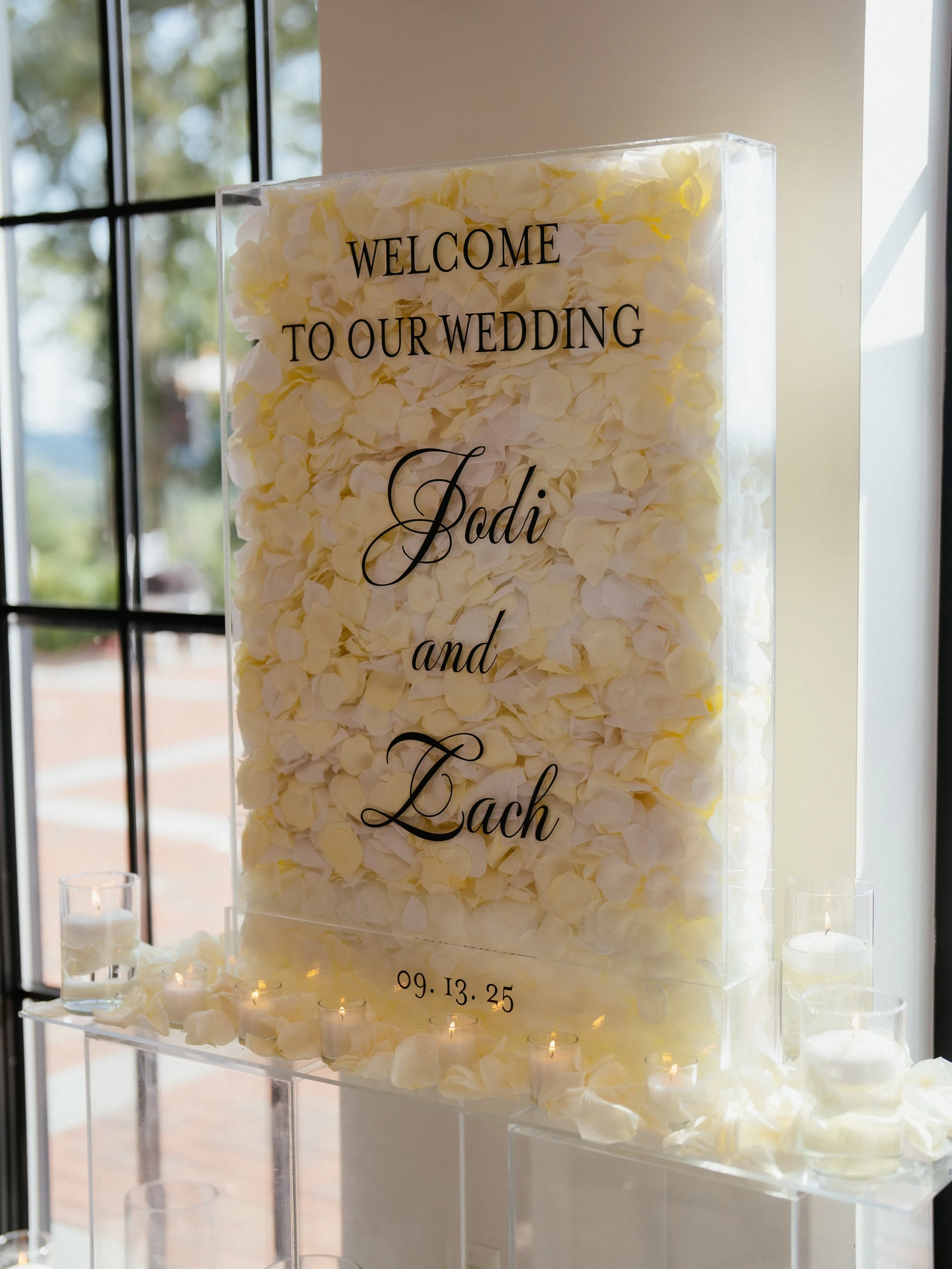 0832 - Jodi + Zach.jpg