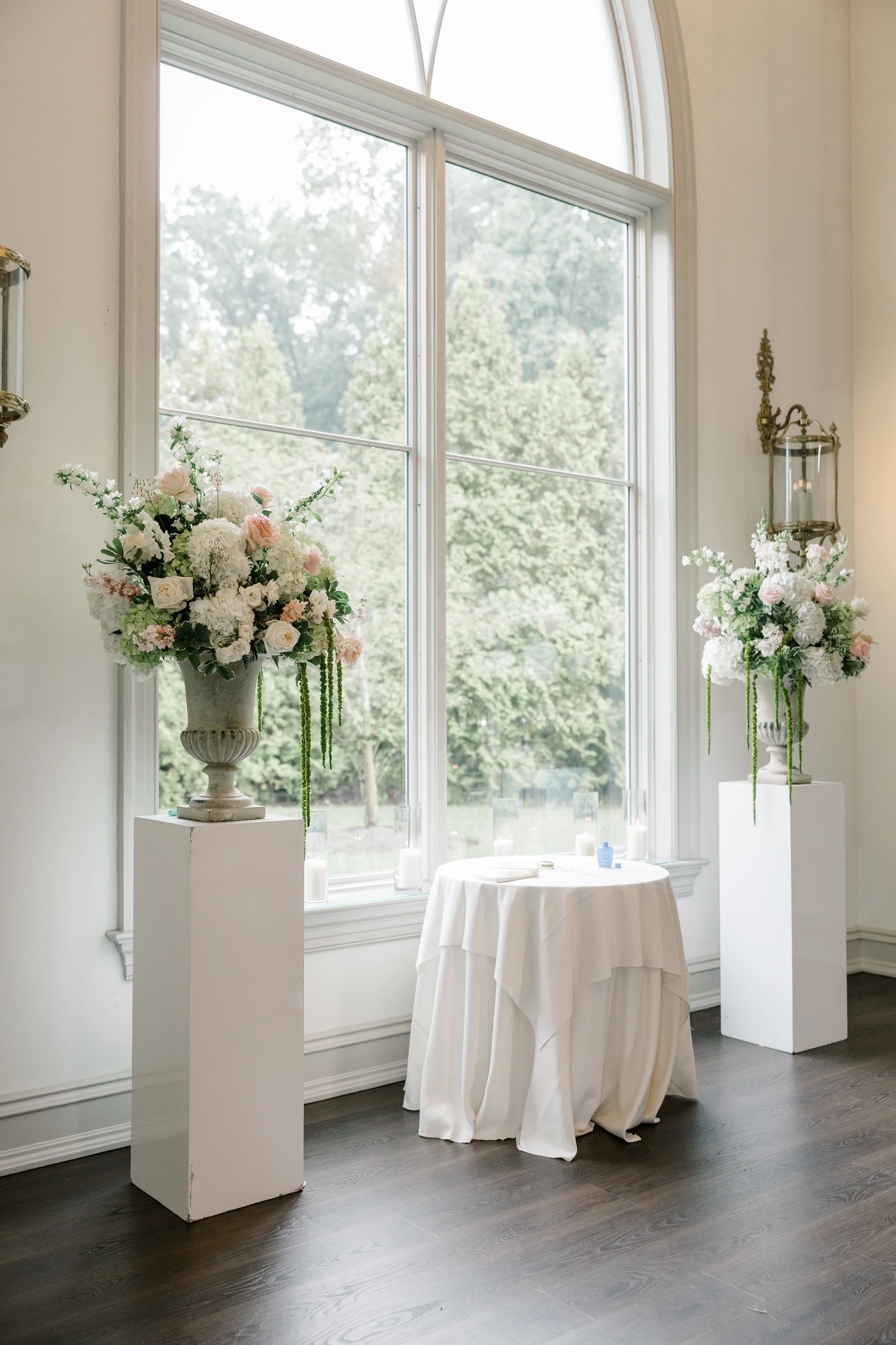 Juliette-Connor-Wedding-Ceremony-by-Lizzie-Burger-Photo-18.jpg