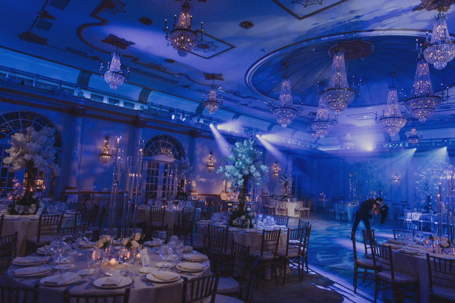 crystal-plaza-winter-wedding-23.jpg