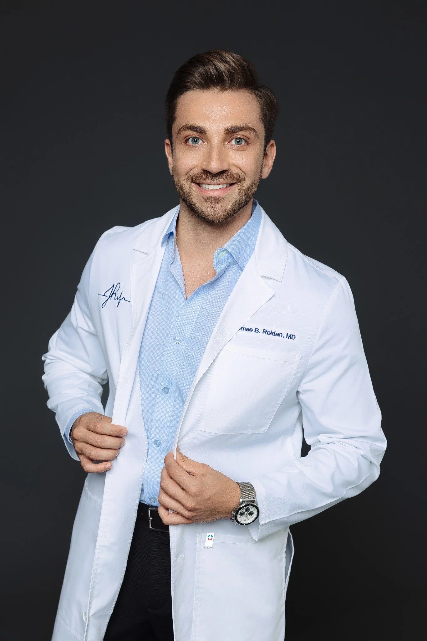 Dr. James Roldan, board-certified family physician and founder of Artist MD in Boca Raton.