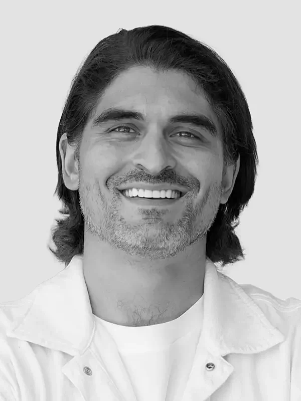 Eric Jones, CA-04.webp