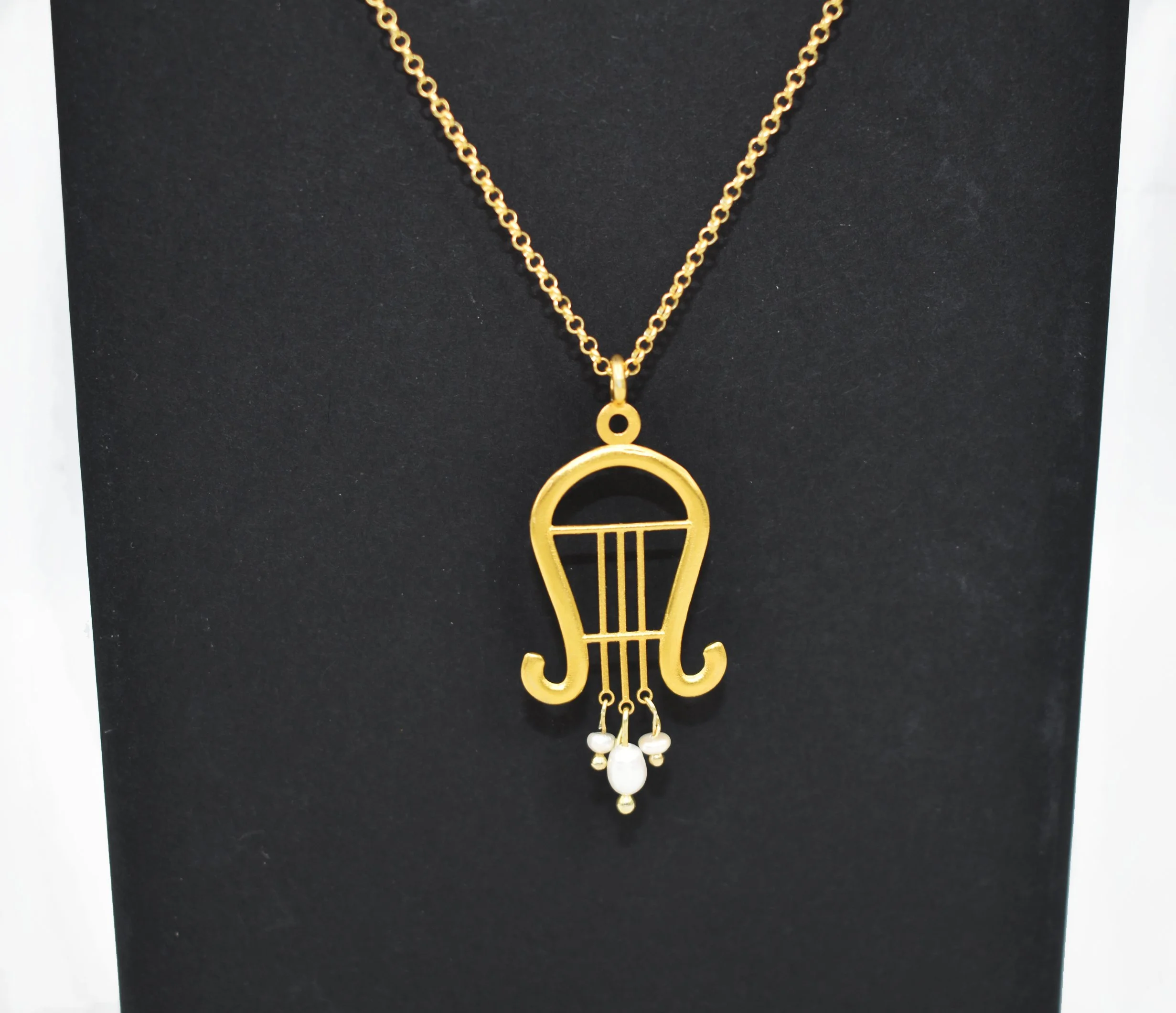 lira necklace-DSC_3250.jpg