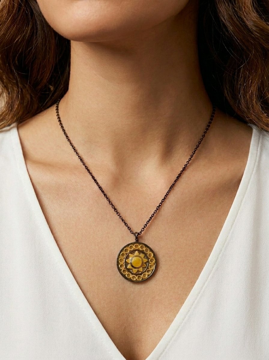 helios_necklace_black+gold-DSC_3180.jpg_202606171408.jpeg