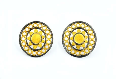 test-fit helios earrings black+gold-DSC_3038L.jpg