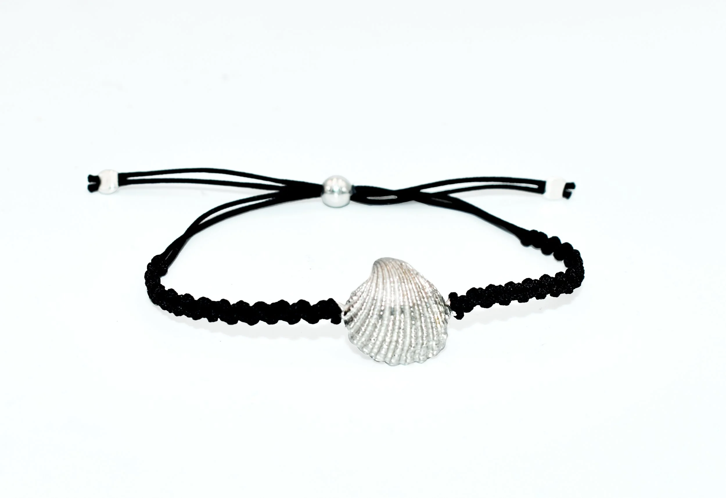 small shell bracelet platinum-DSC_4892.jpg