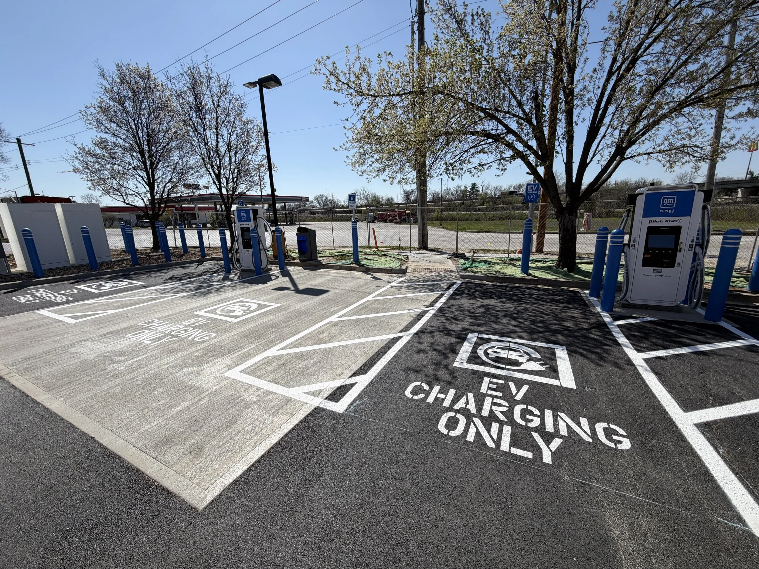 DC Fast Chargers: Pacific, MO