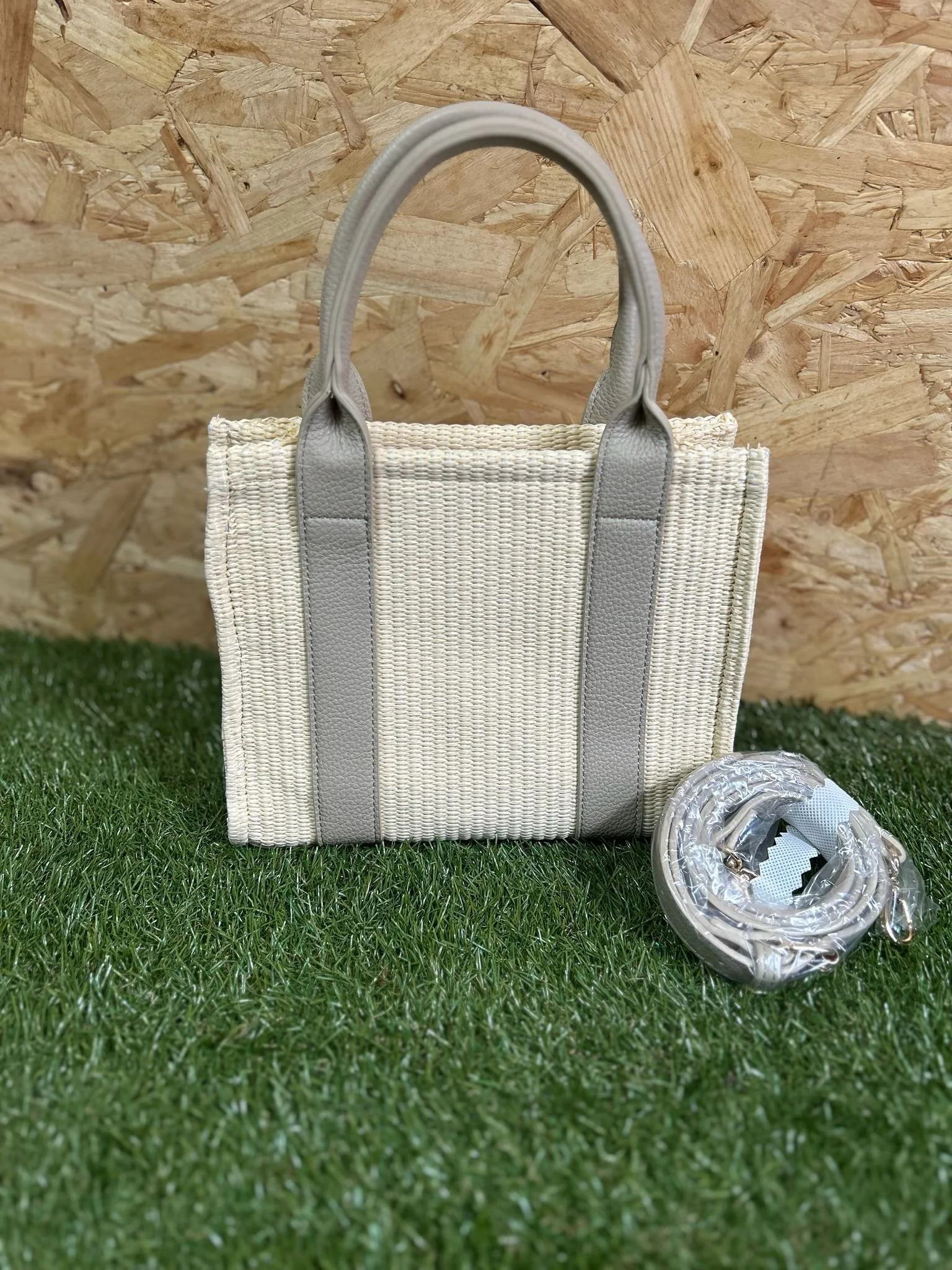 Small Straw Tote Bag
