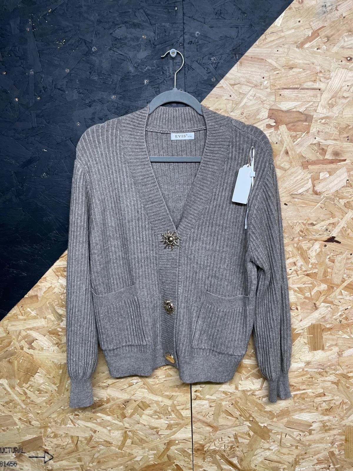 Elegant Knit Cardigan with Brooch Button Accents