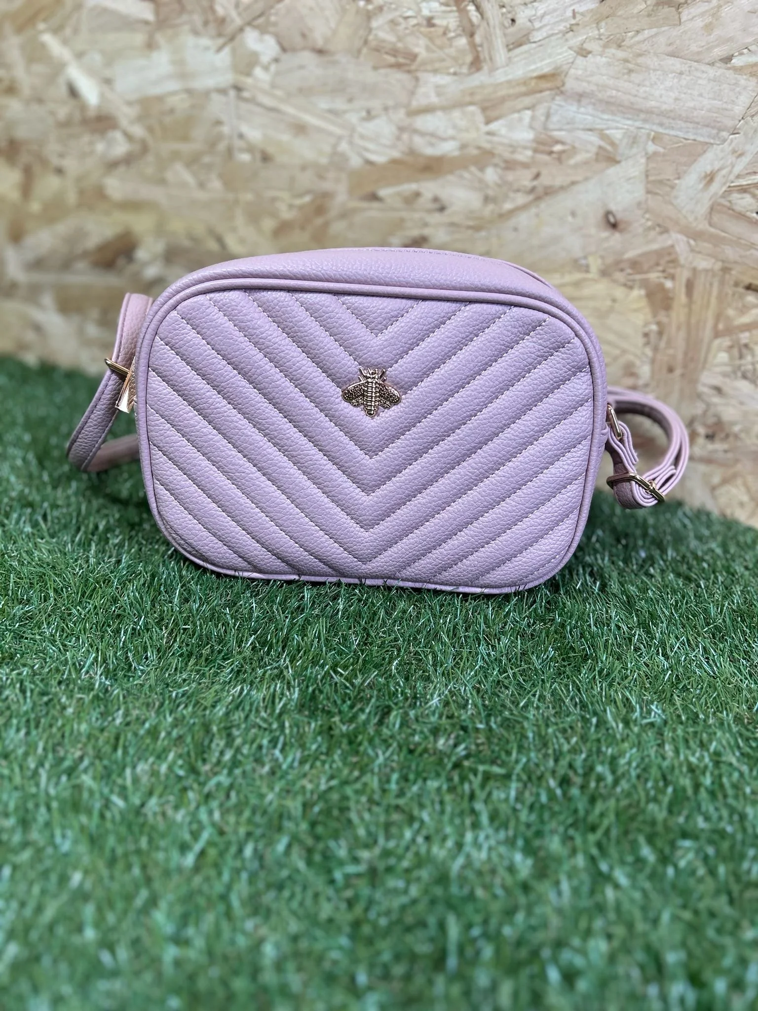 Quilted Bee Bag