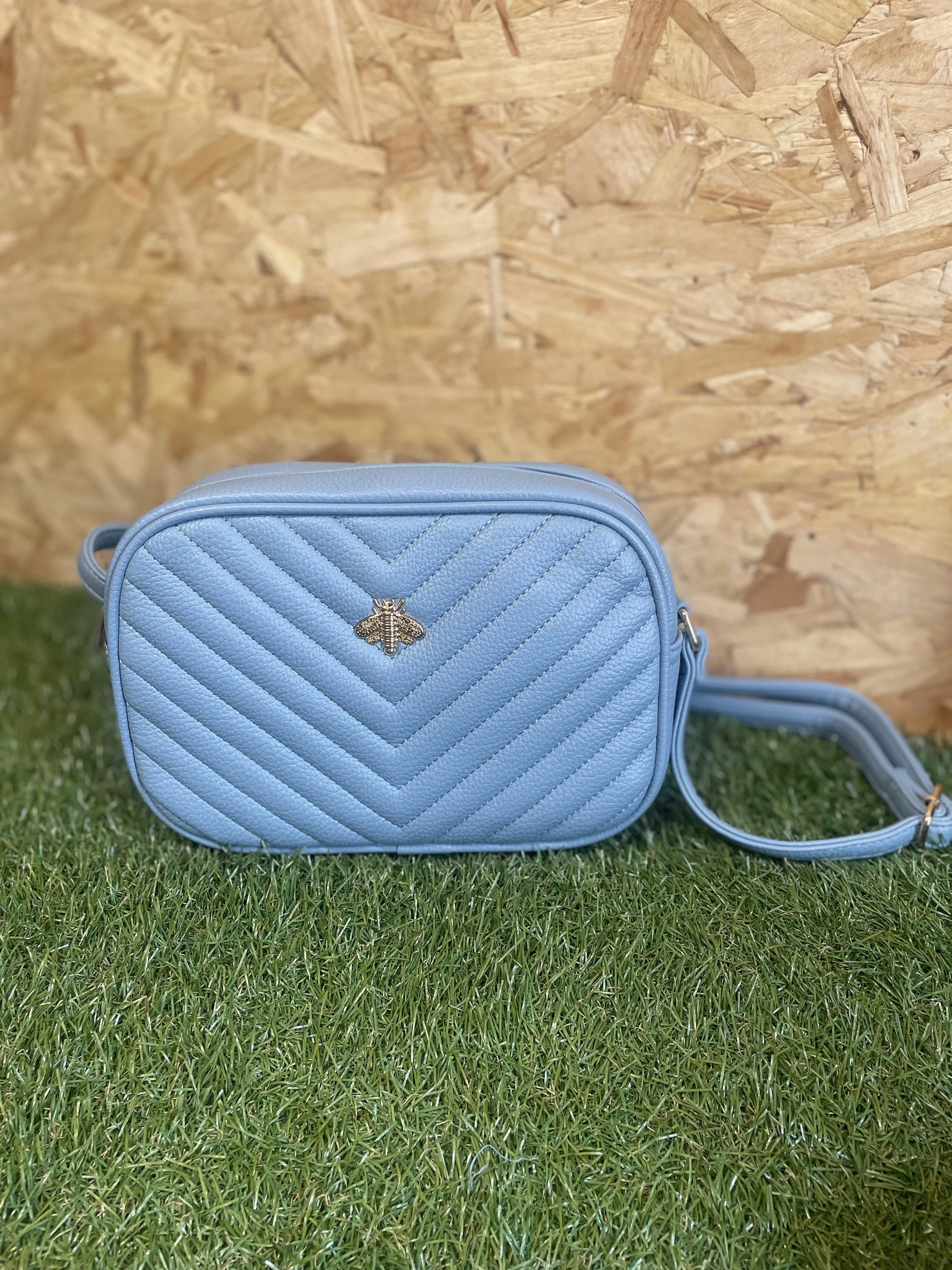 Quilted Bee Bag