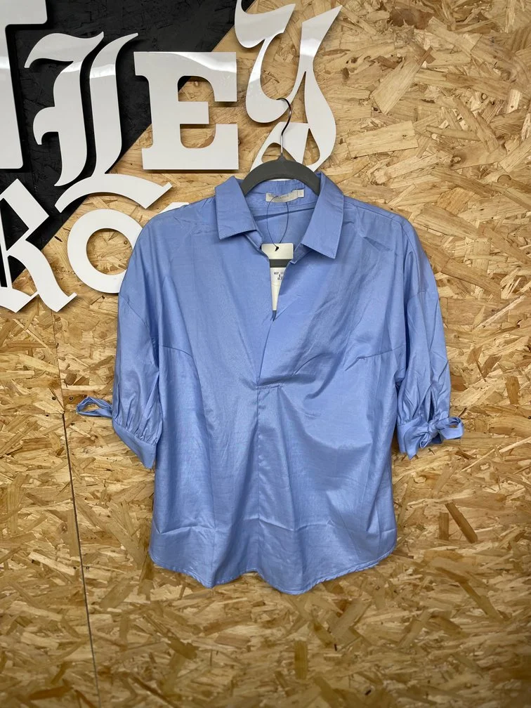 Blue Tie Collar Top