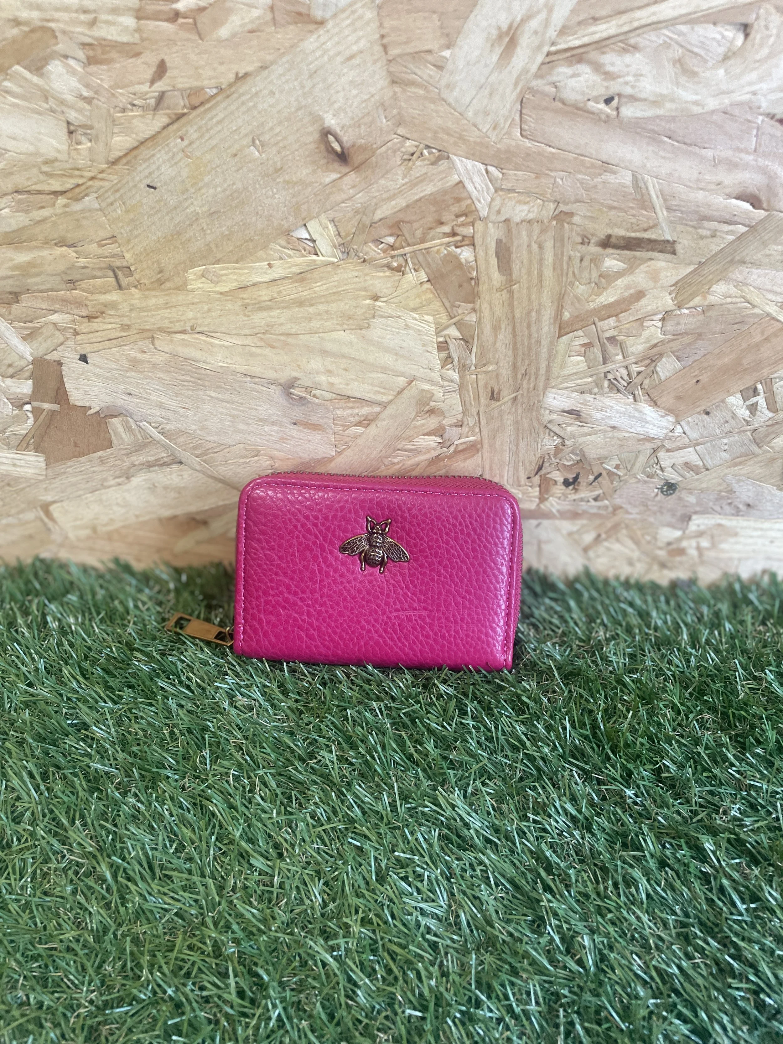 Bee Cardholder
