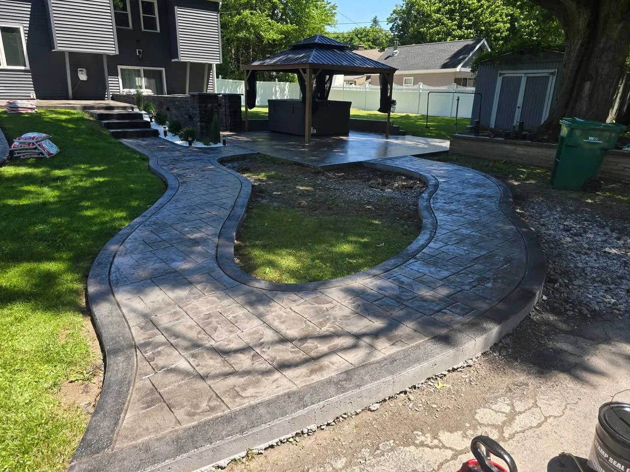 walkway clarence.jpg