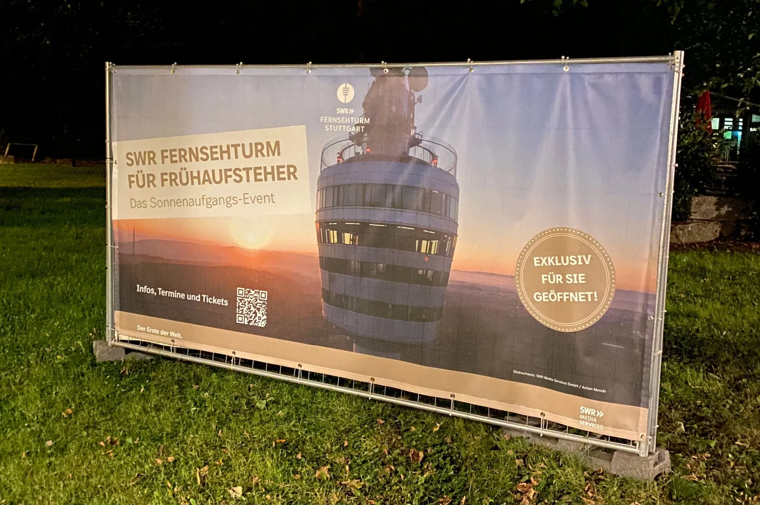 Fernsehturm Stuttgart mit Sonnenaufgang