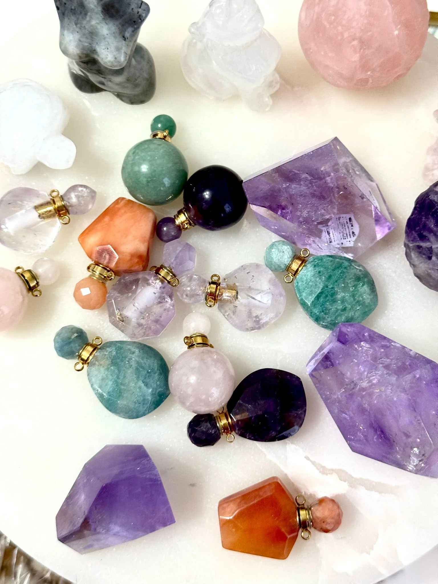 Ametist • Aventurin • Piatra Soarelui  • Labradorit • Cuarț de Stâncă 