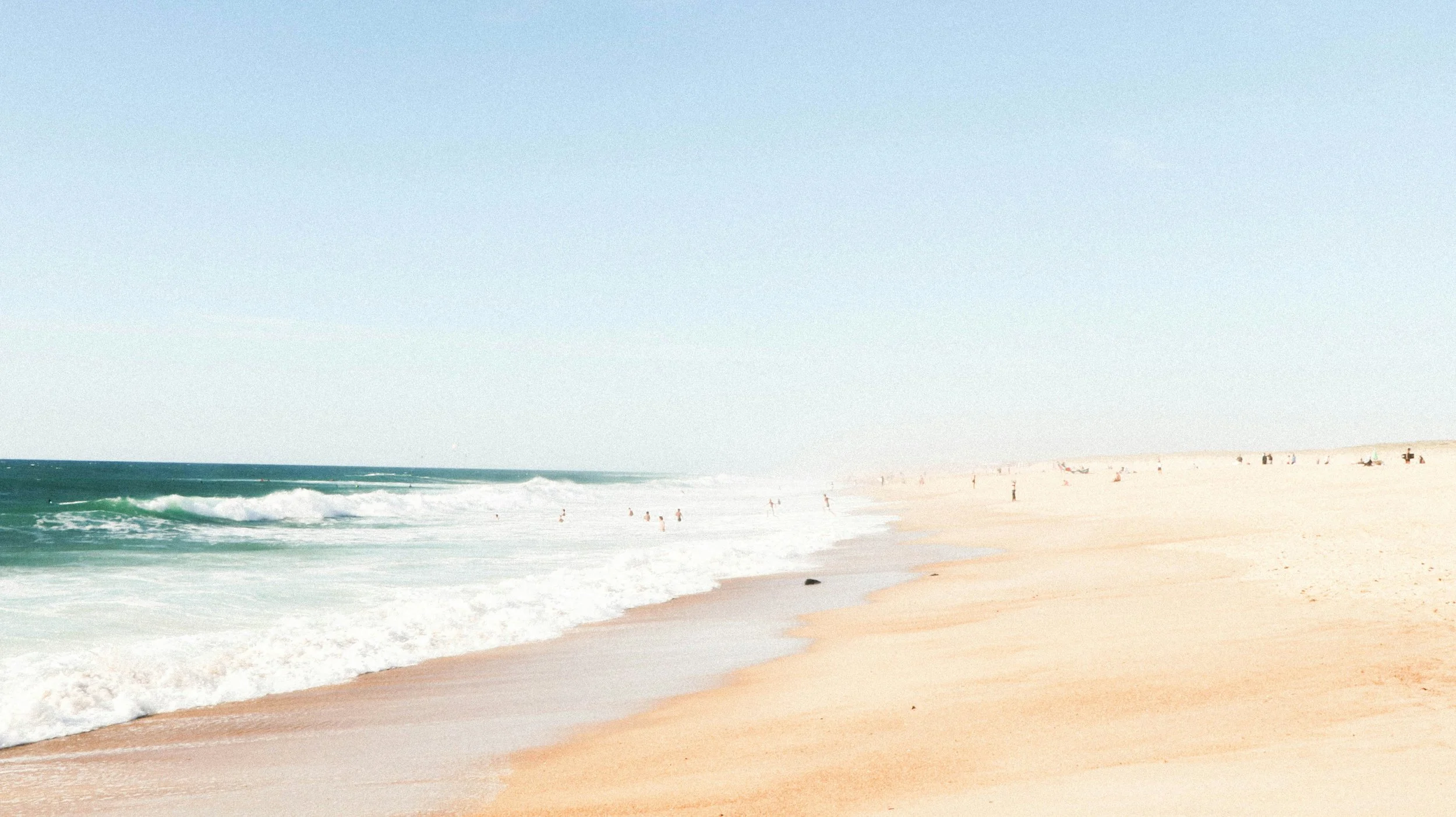 ah-life-tXWf3c7-BcI-unsplash.jpg