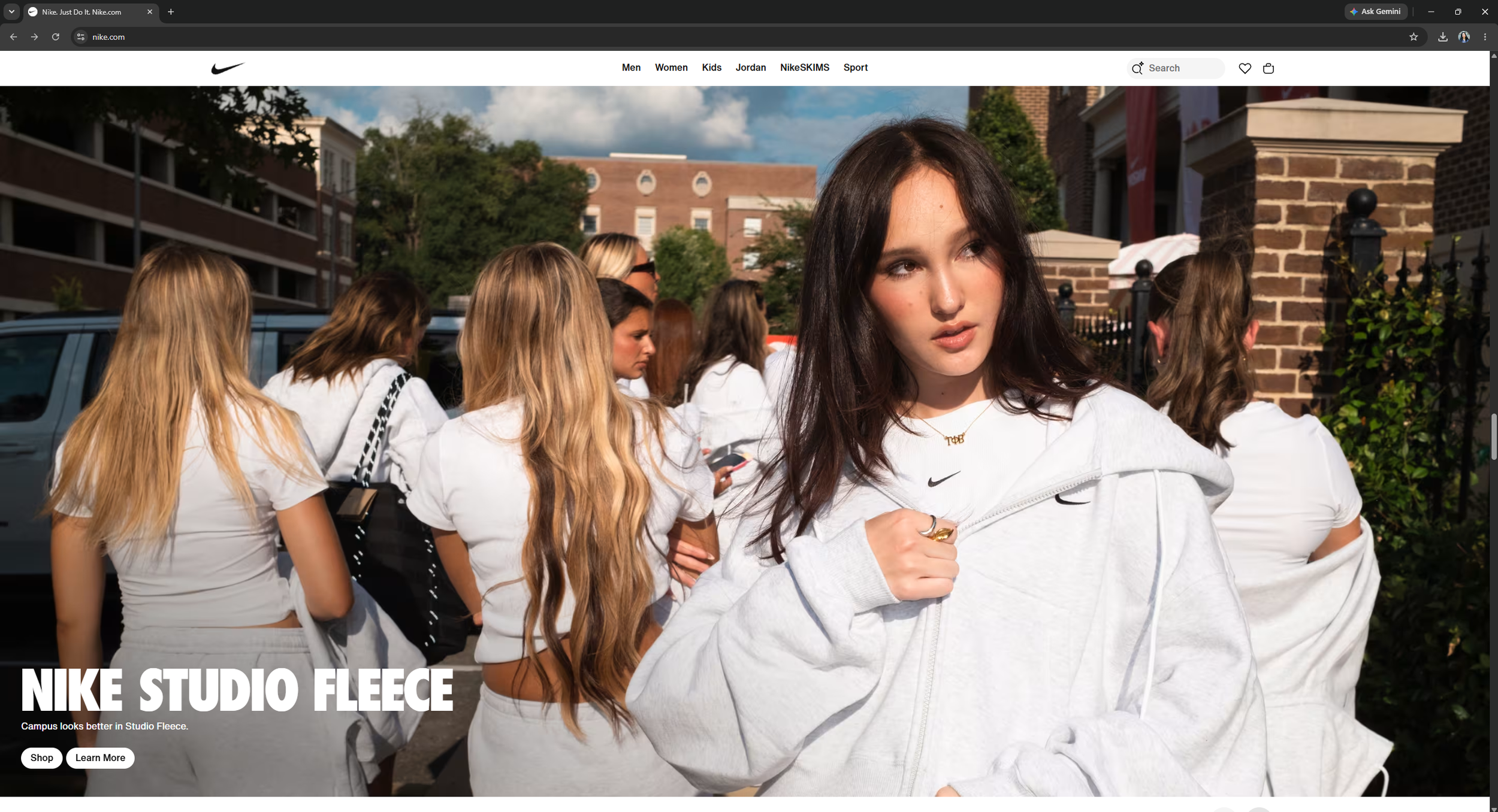 Sophie Swingler on NIKE.com