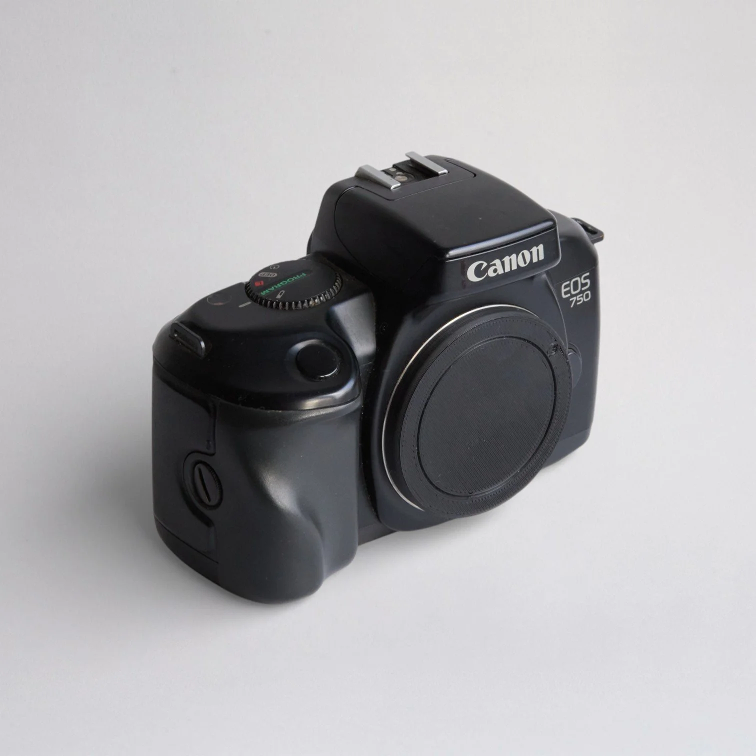 Canon-EOS-750-Curated-By-Carolina-Sosa-Abó