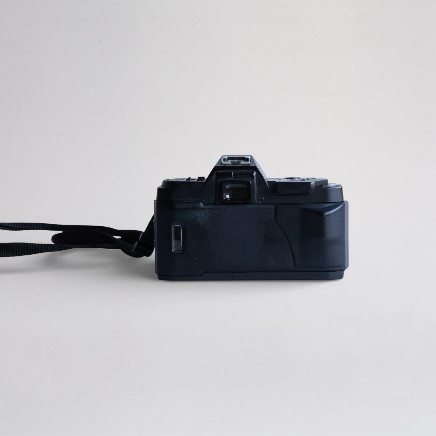 Pentax-P30N-Curated-By-Carolina-Sosa-Abó