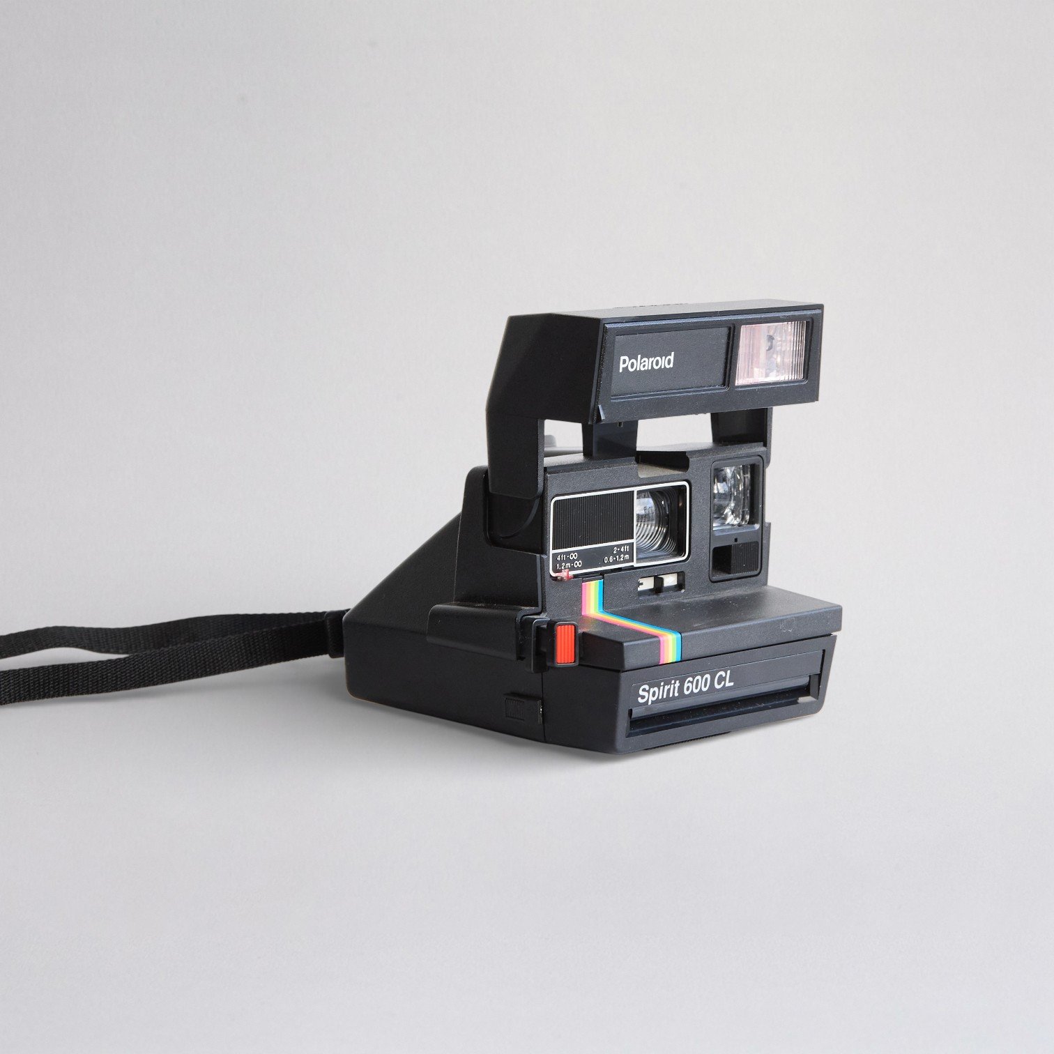 Polaroid-Spirit-600-CL-Curated-By-Carolina-Sosa-Abó