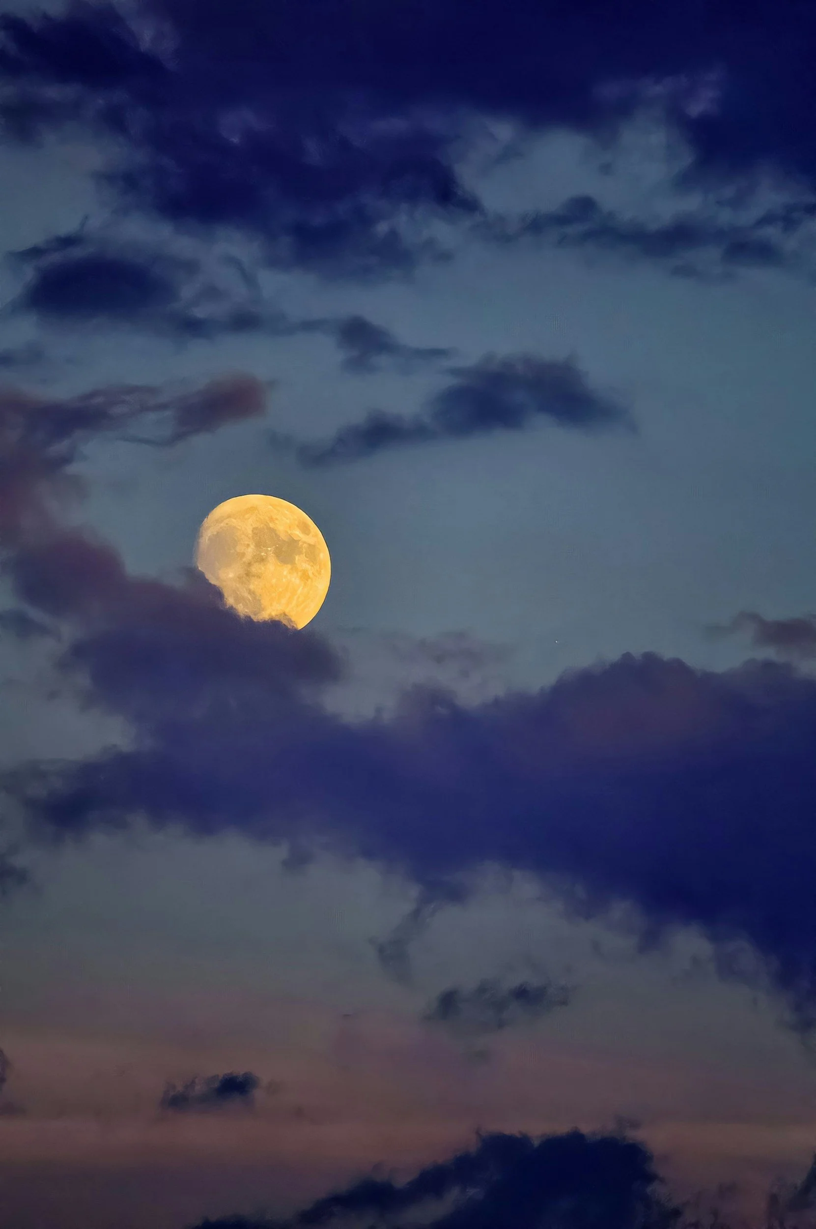 Full Moon Drumming and Sound Meditation