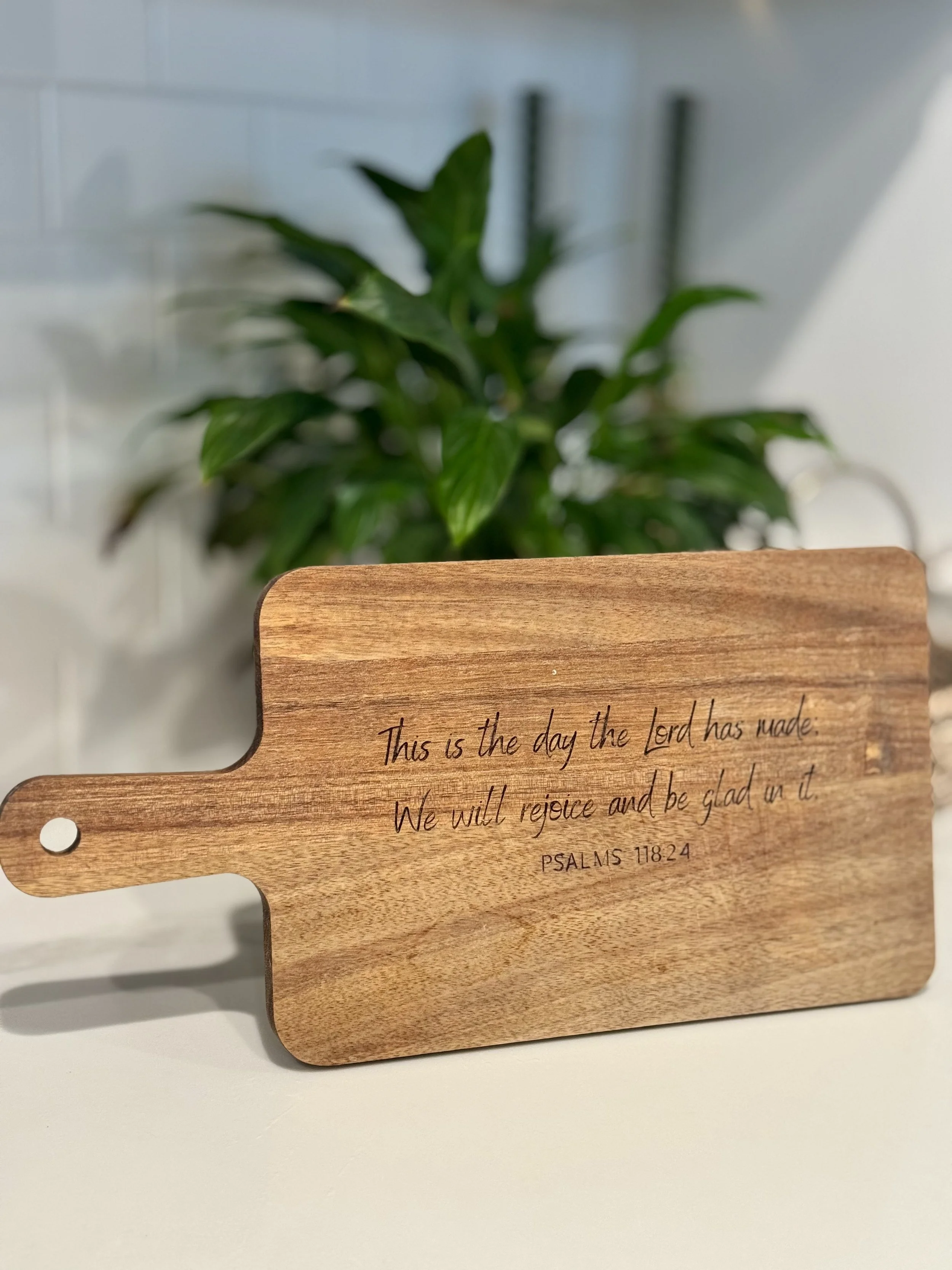 Handled Cutting Board Sample.jpg